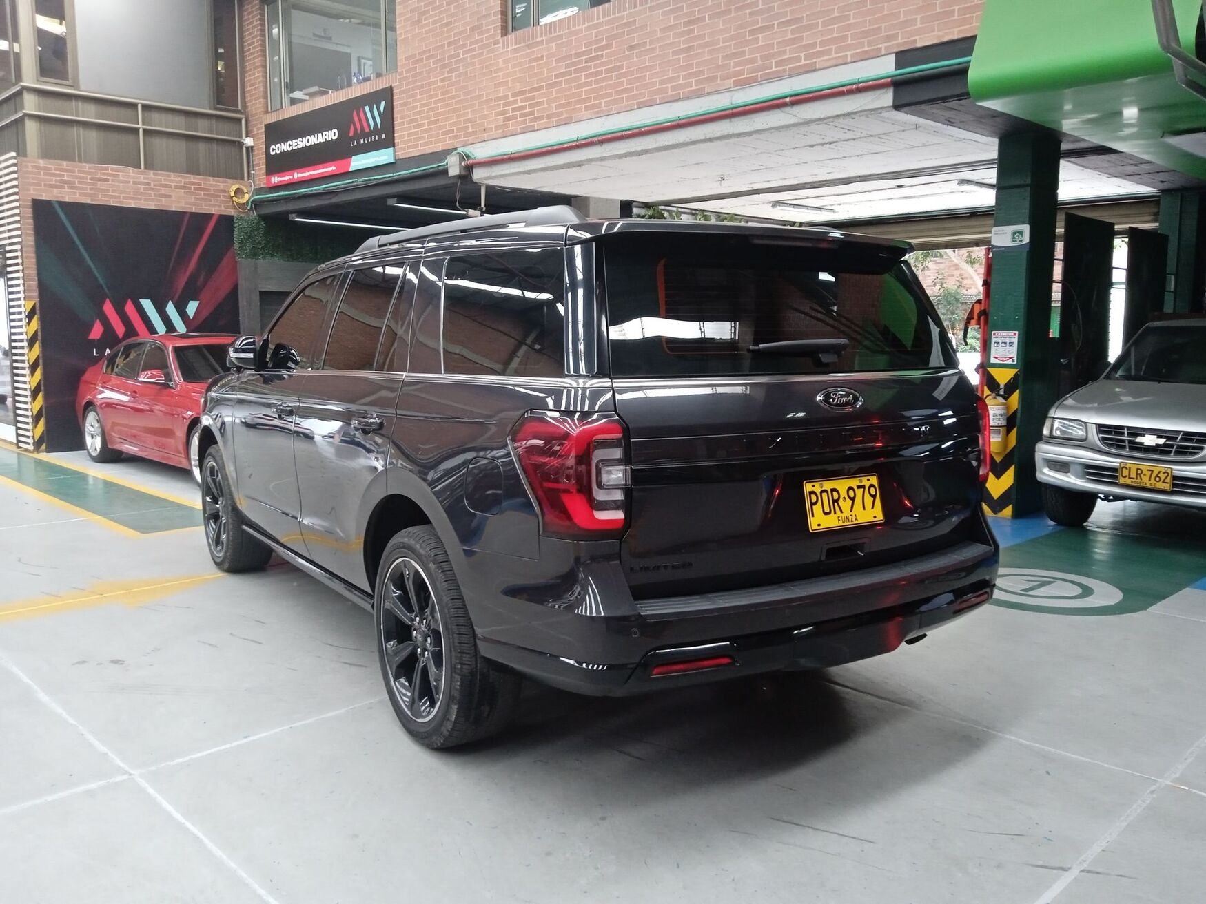 FORD EXPEDITION 2024