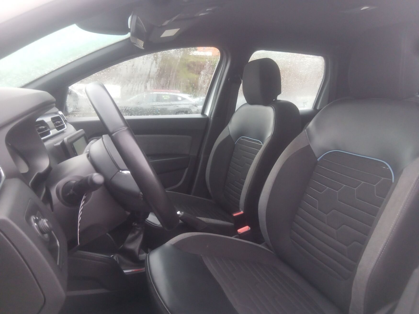 RENAULT DUSTER 2024