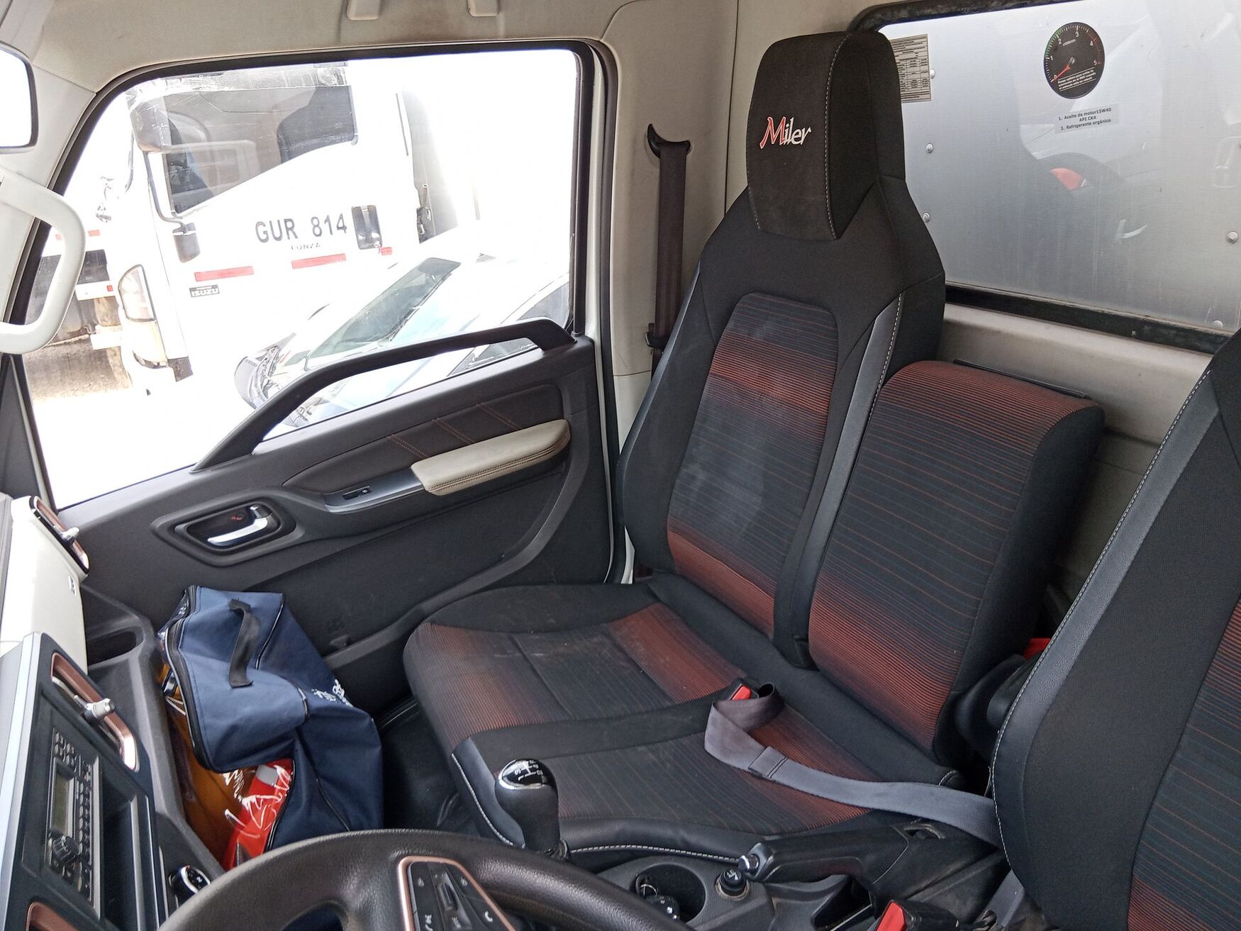 FOTON FHR 2025