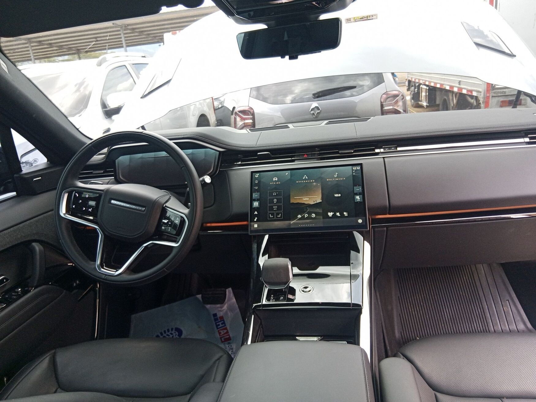 LAND ROVER SPORT 2025