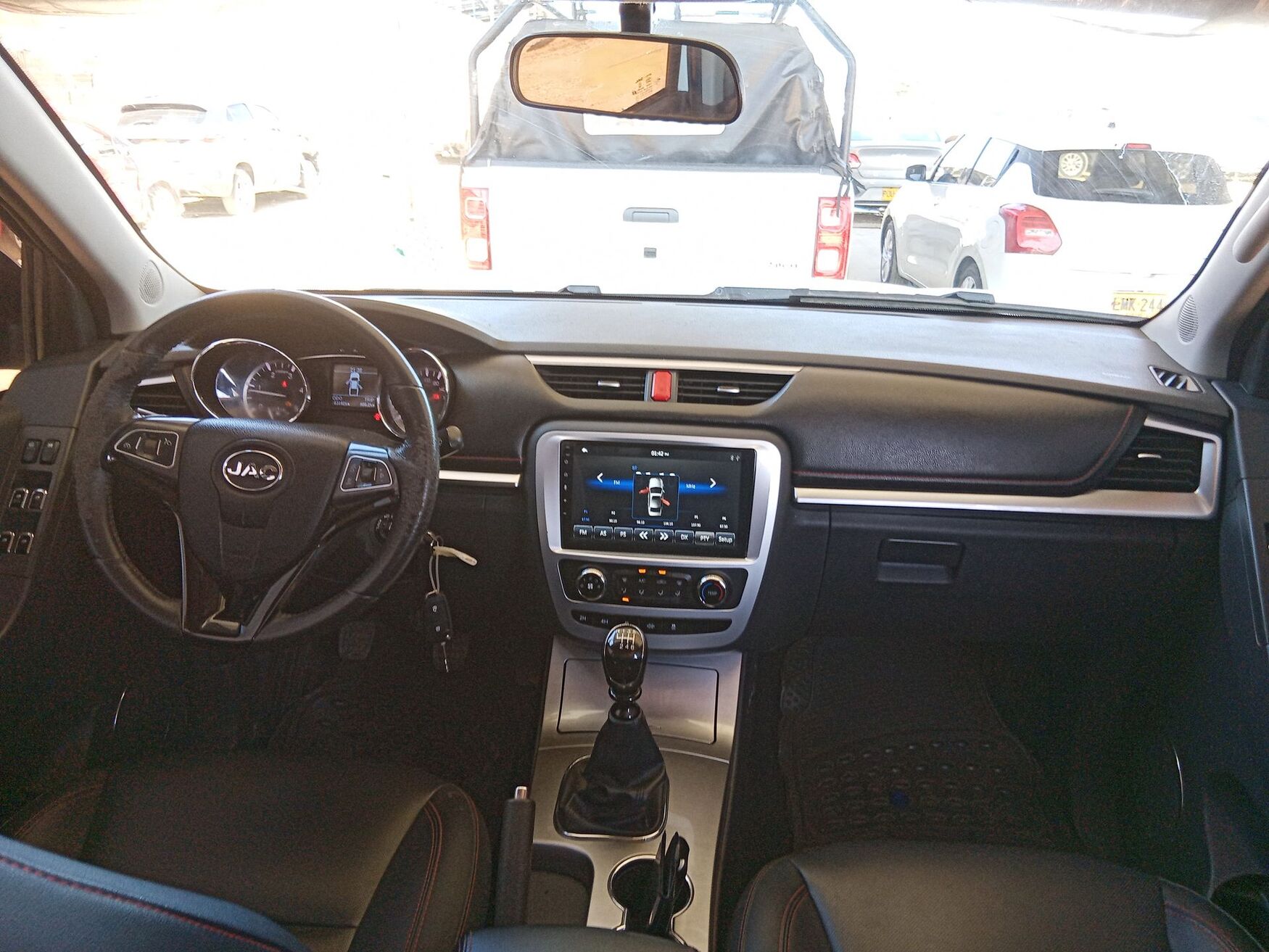 JAC JT8 2025