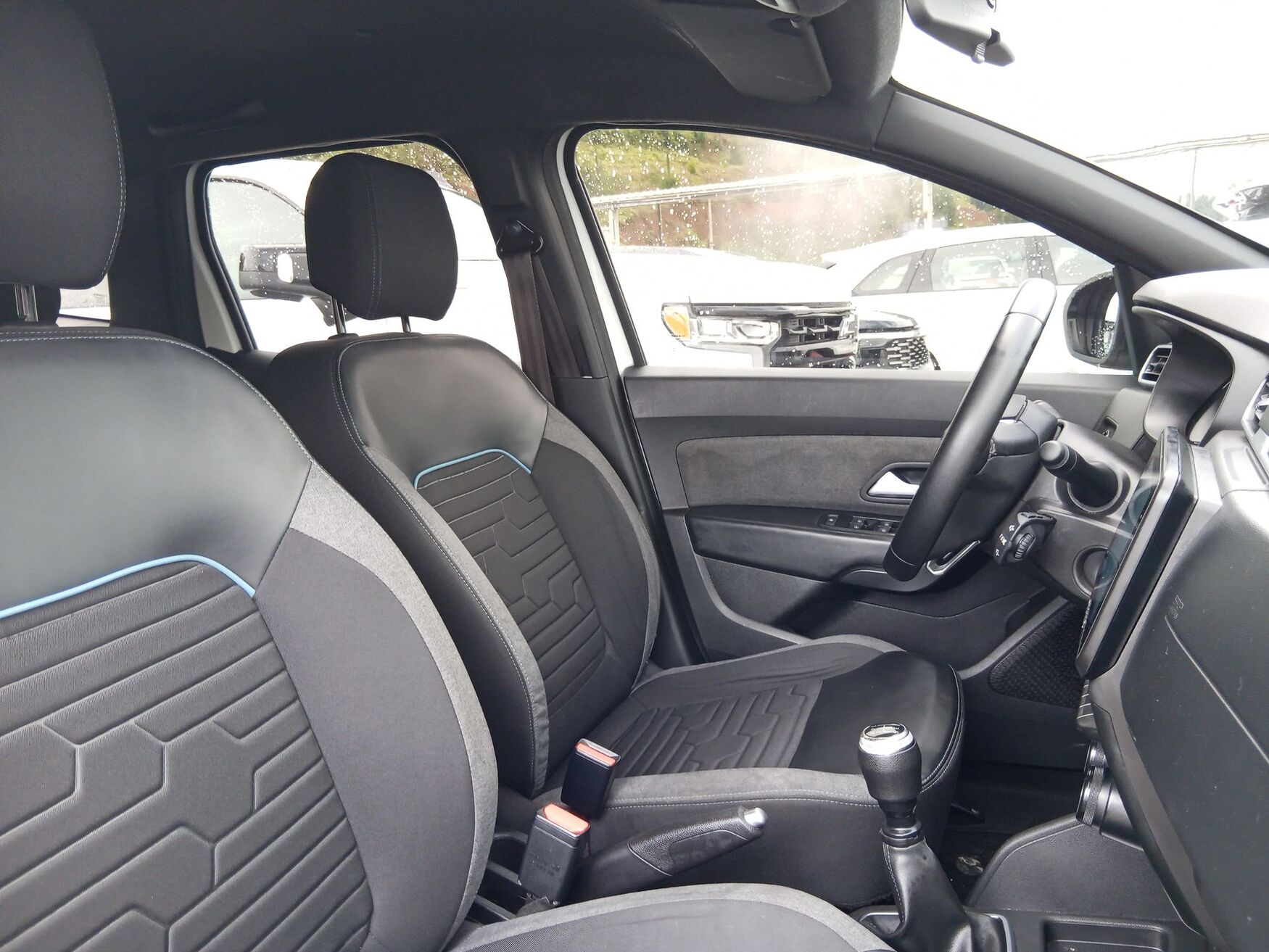 RENAULT DUSTER 2024