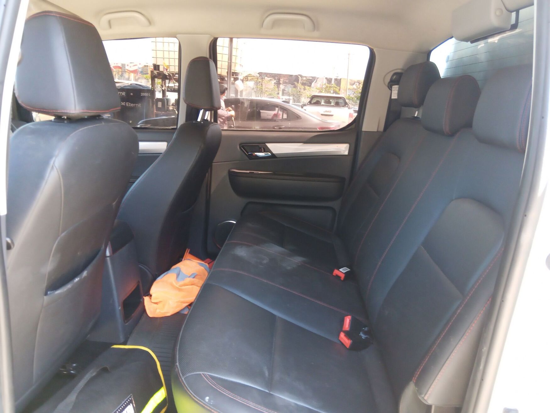 JAC JT8 2025
