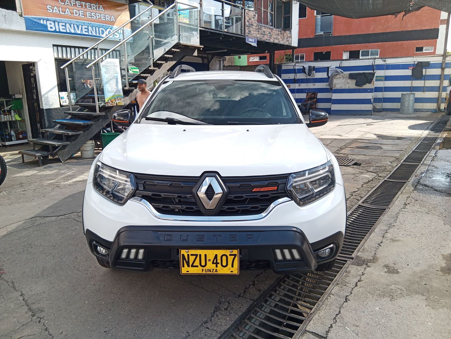 RENAULT DUSTER 2025