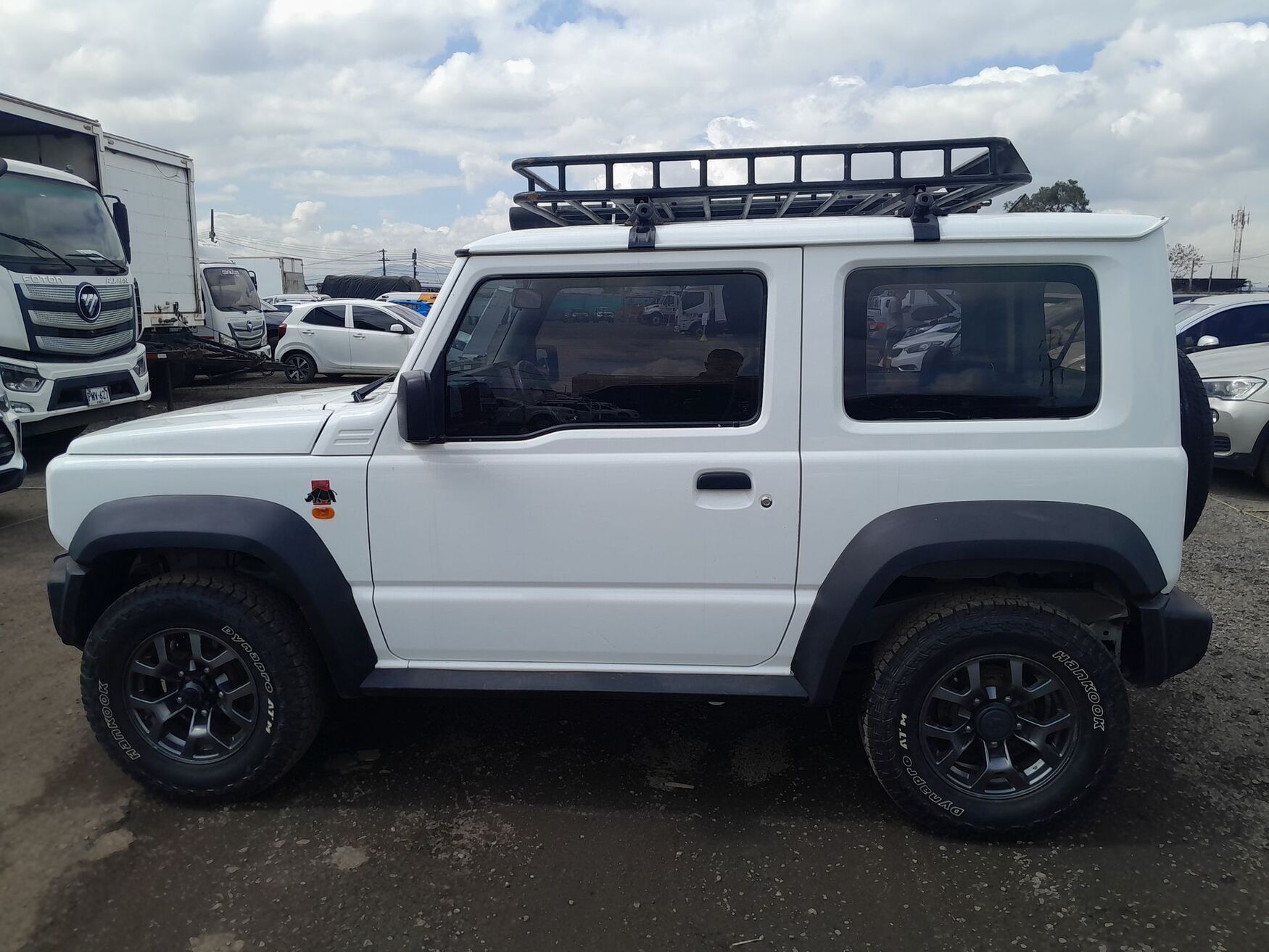 SUZUKI JIMNY 2021