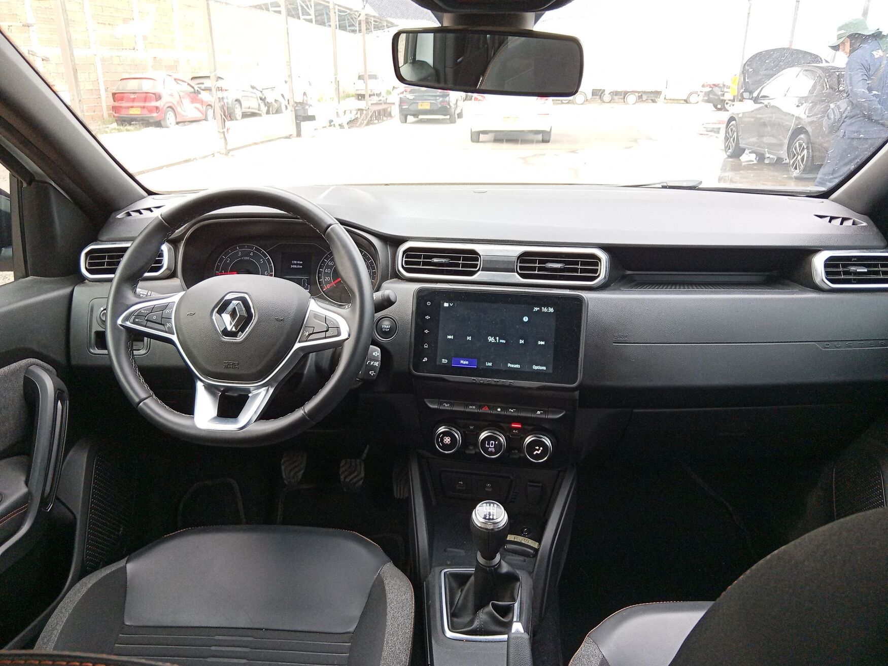 RENAULT DUSTER 2026
