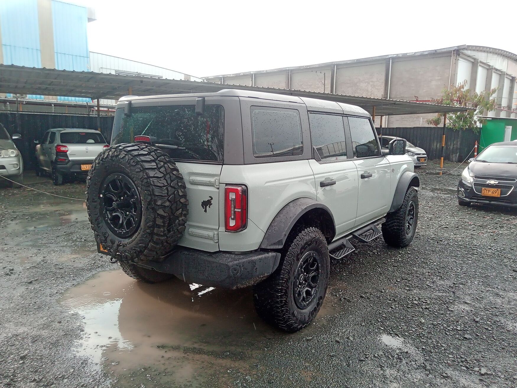 FORD BRONCO 2024