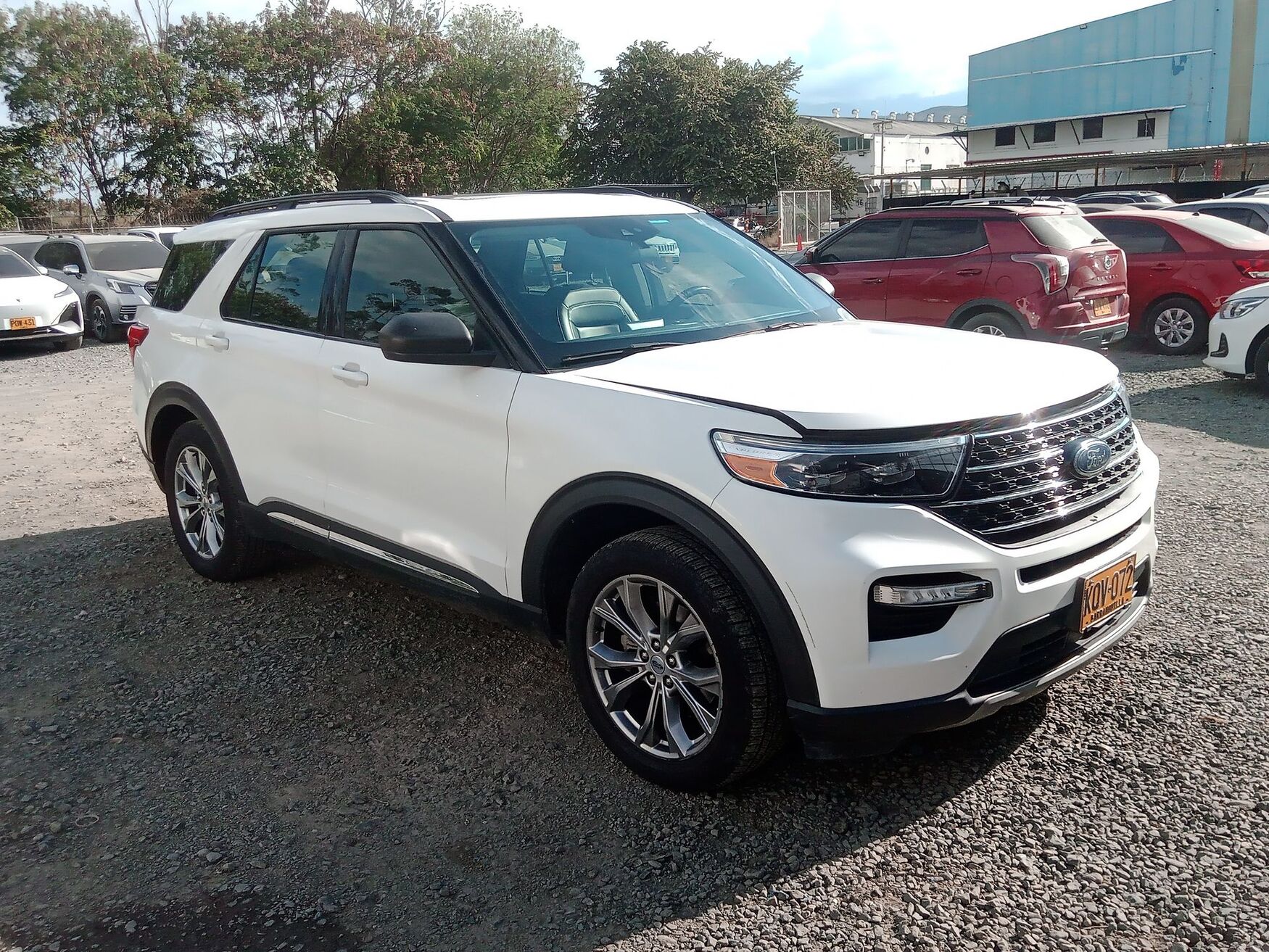 FORD EXPLORER 2021