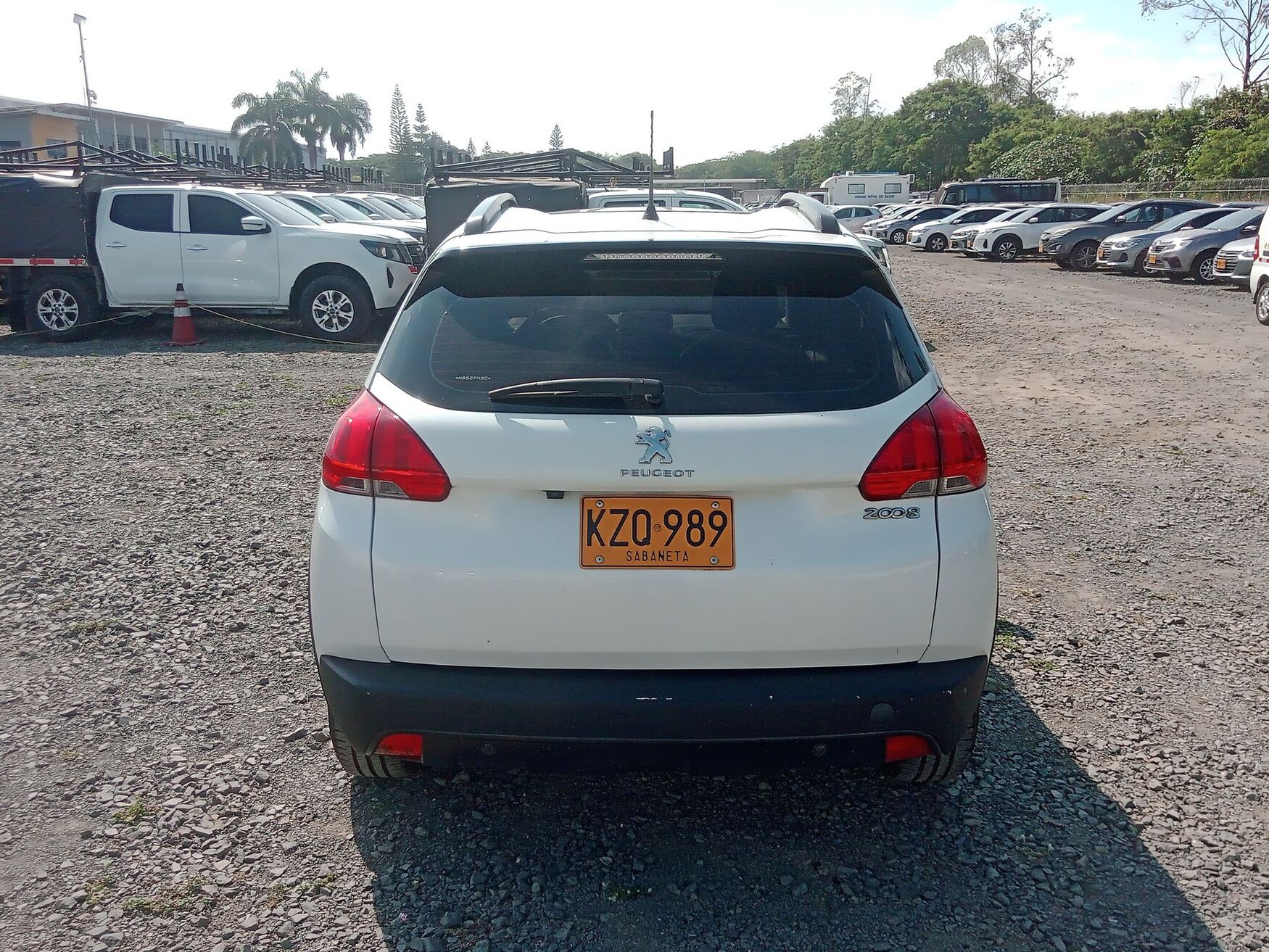 PEUGEOT 2008 2022