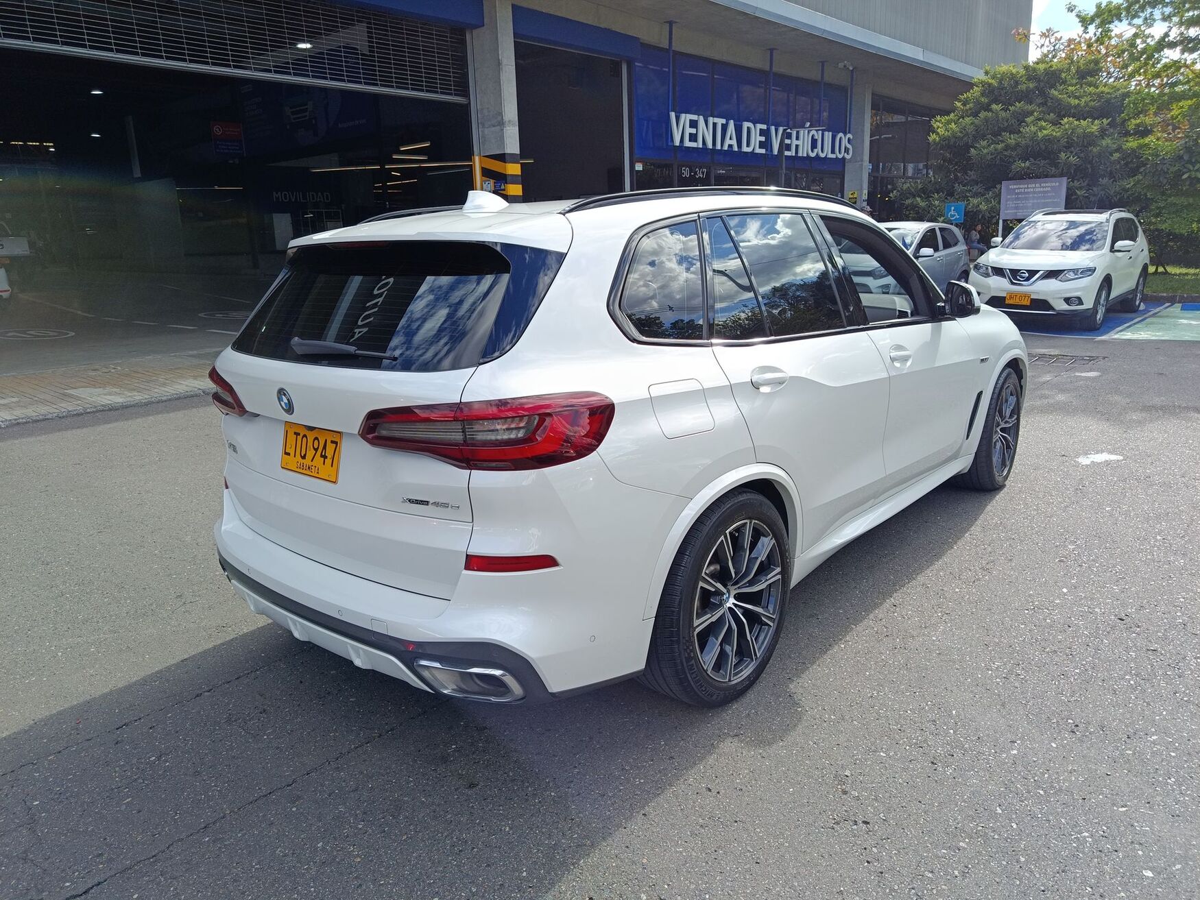 BMW X5 2023
