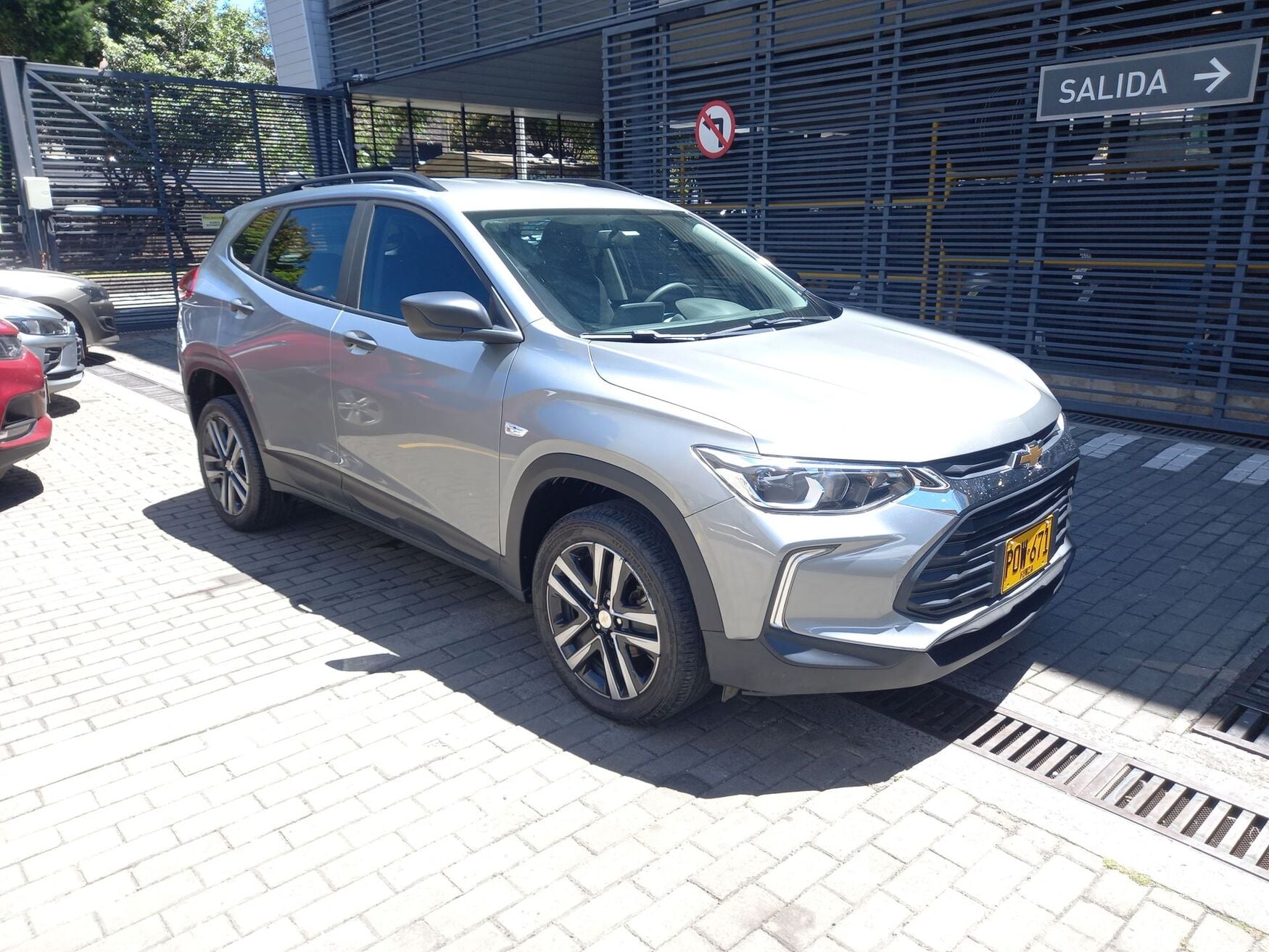 CHEVROLET TRACKER 2025