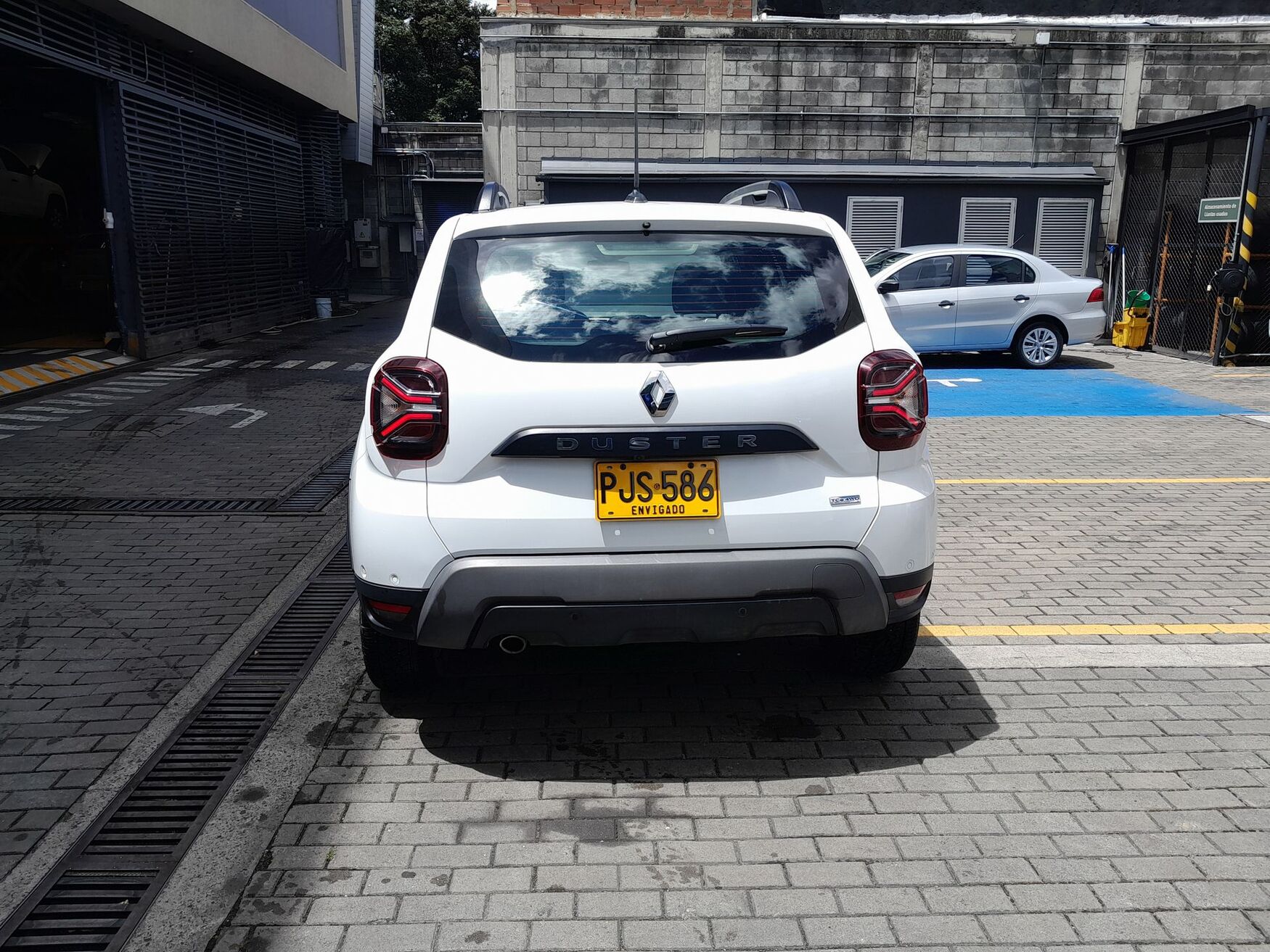 RENAULT DUSTER 2026