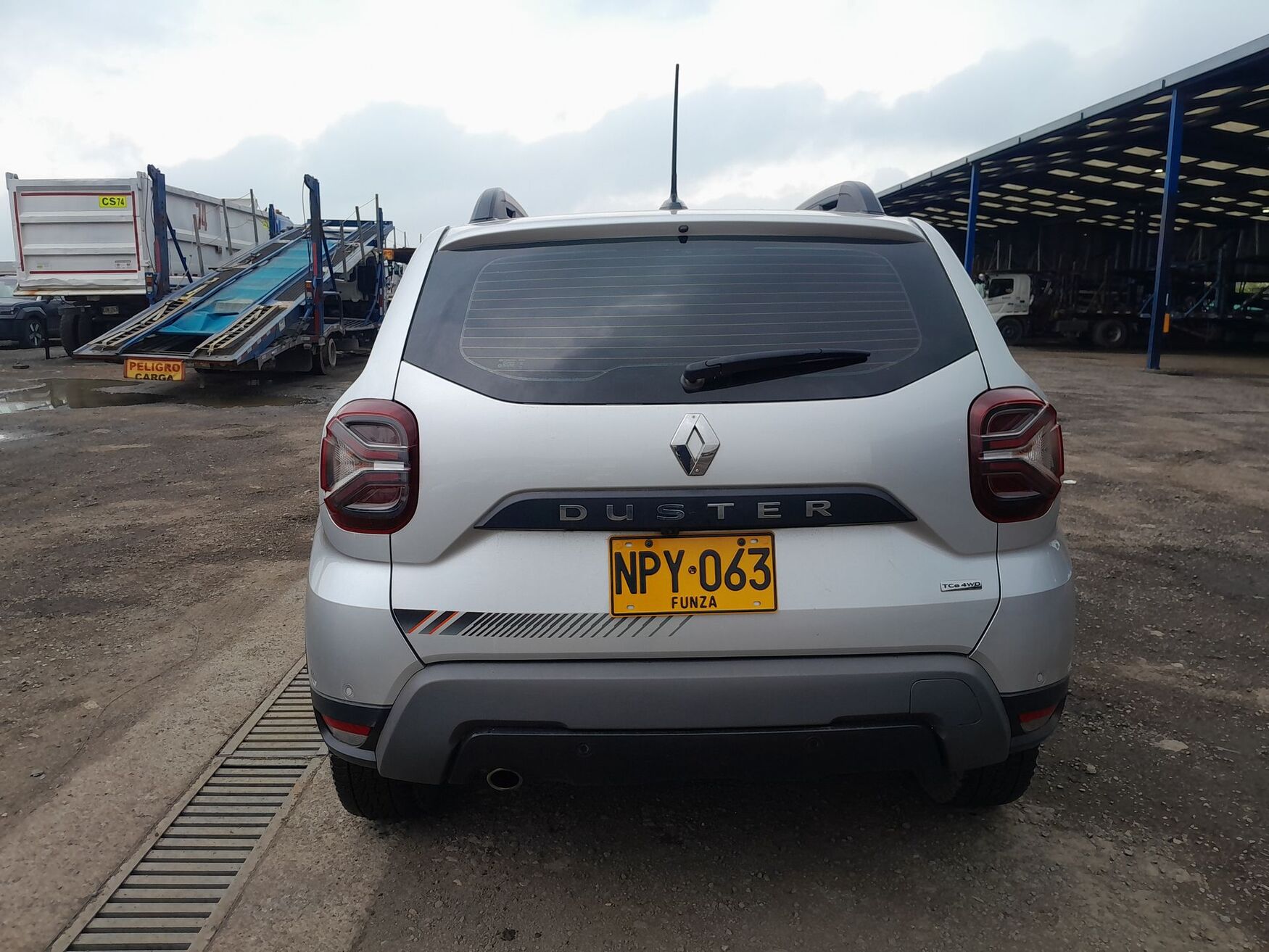 RENAULT DUSTER 2025