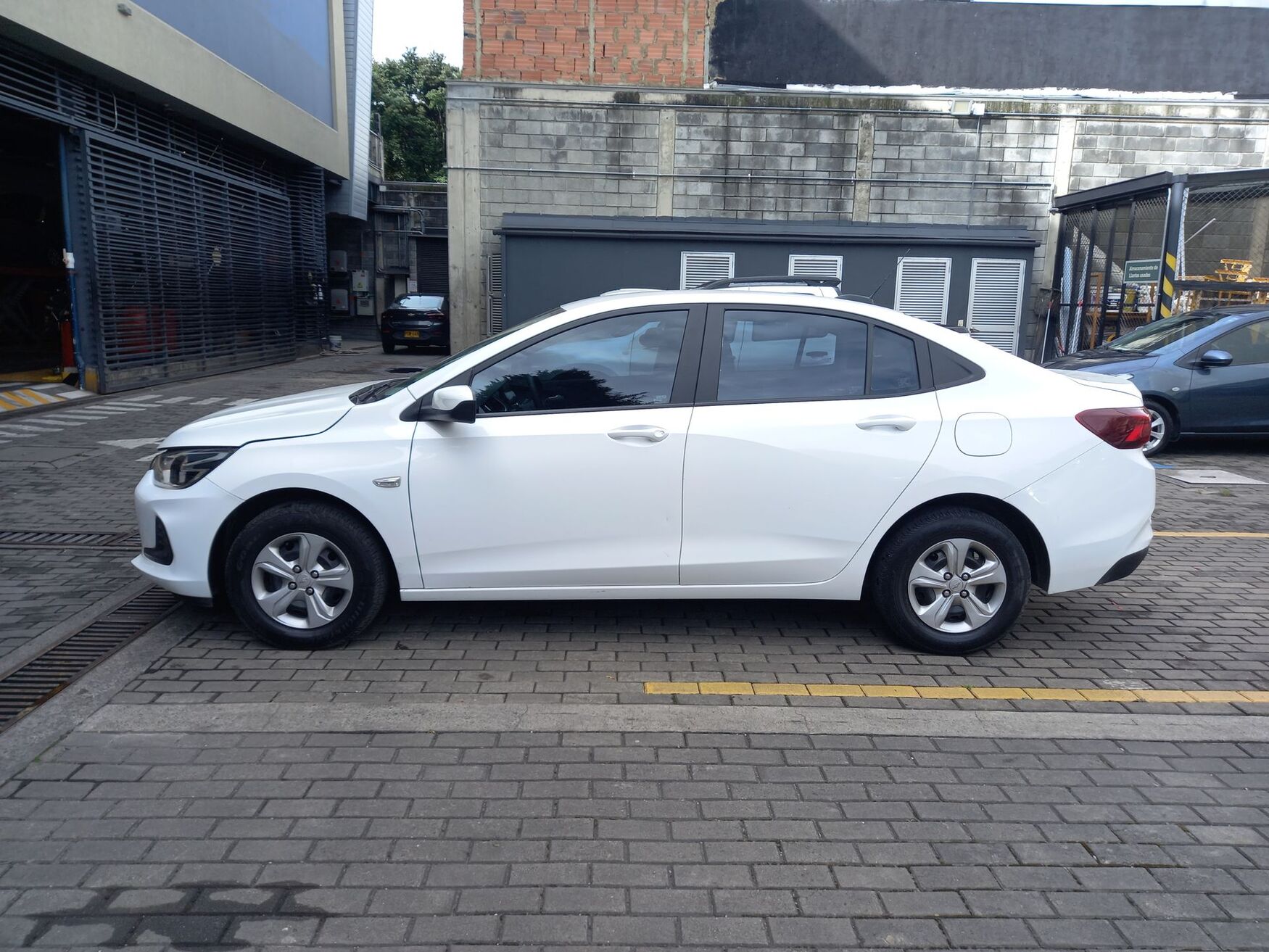 CHEVROLET ONIX 2025