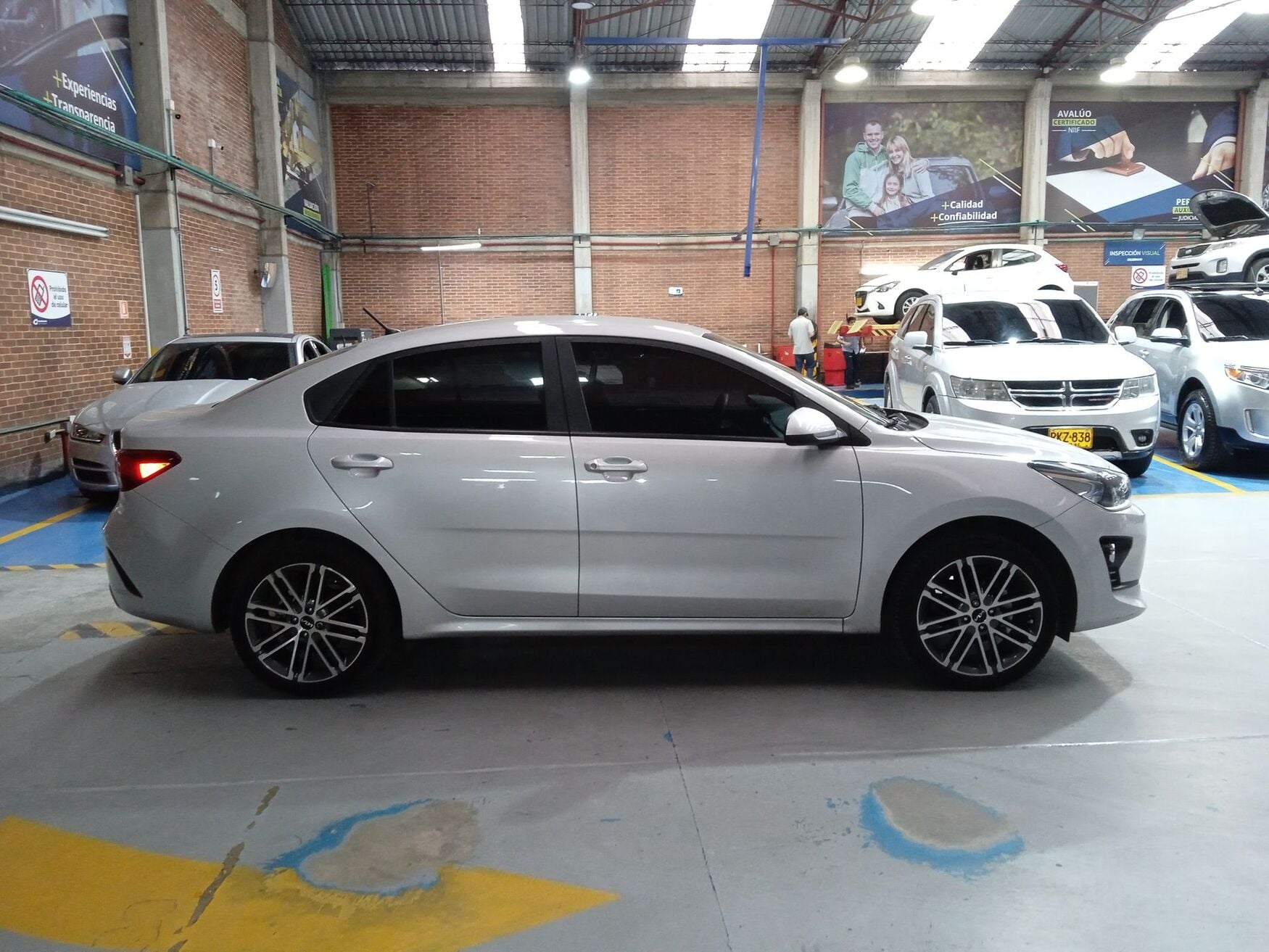 KIA RIO 2023
