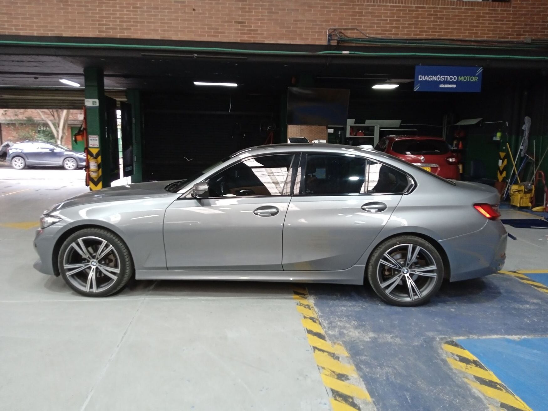 BMW 320I 2023