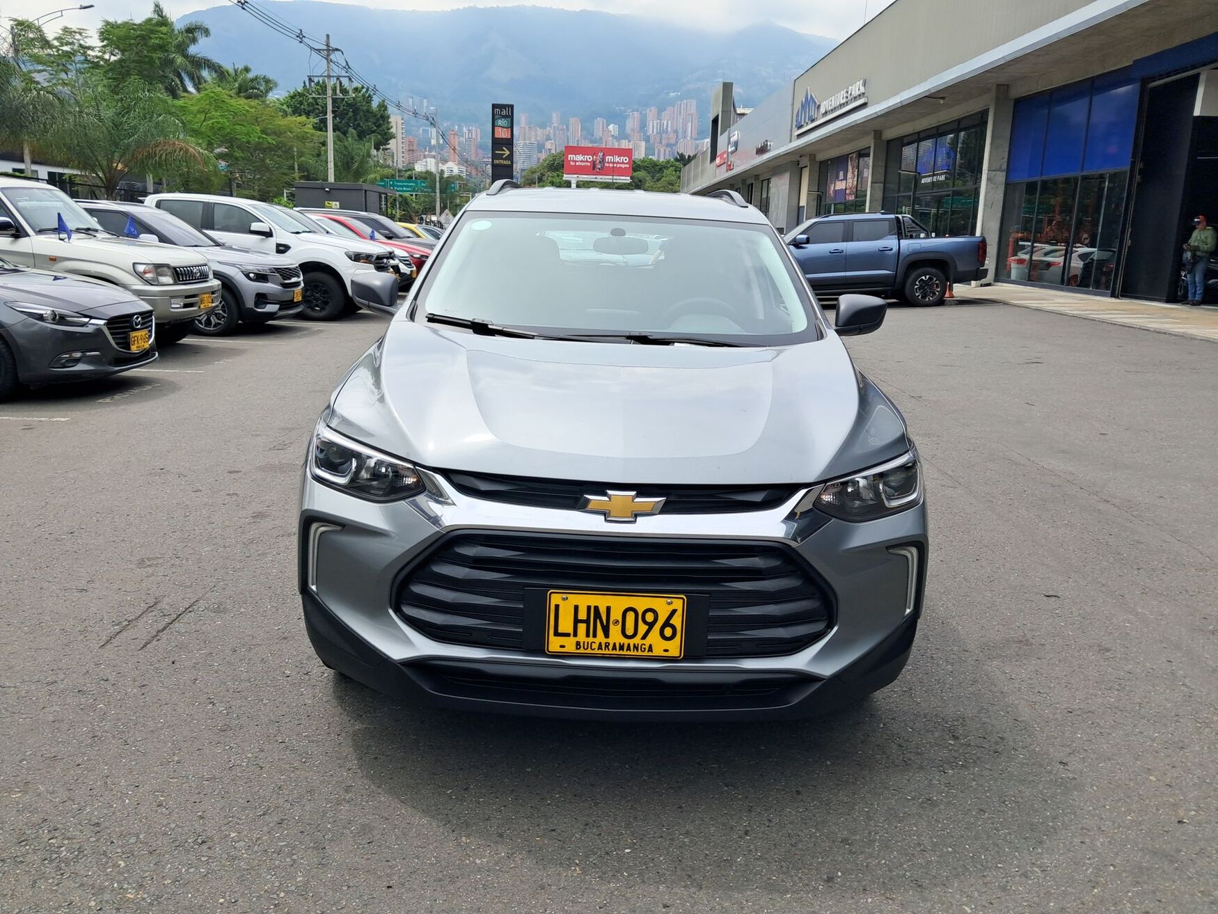 CHEVROLET TRACKER 2025