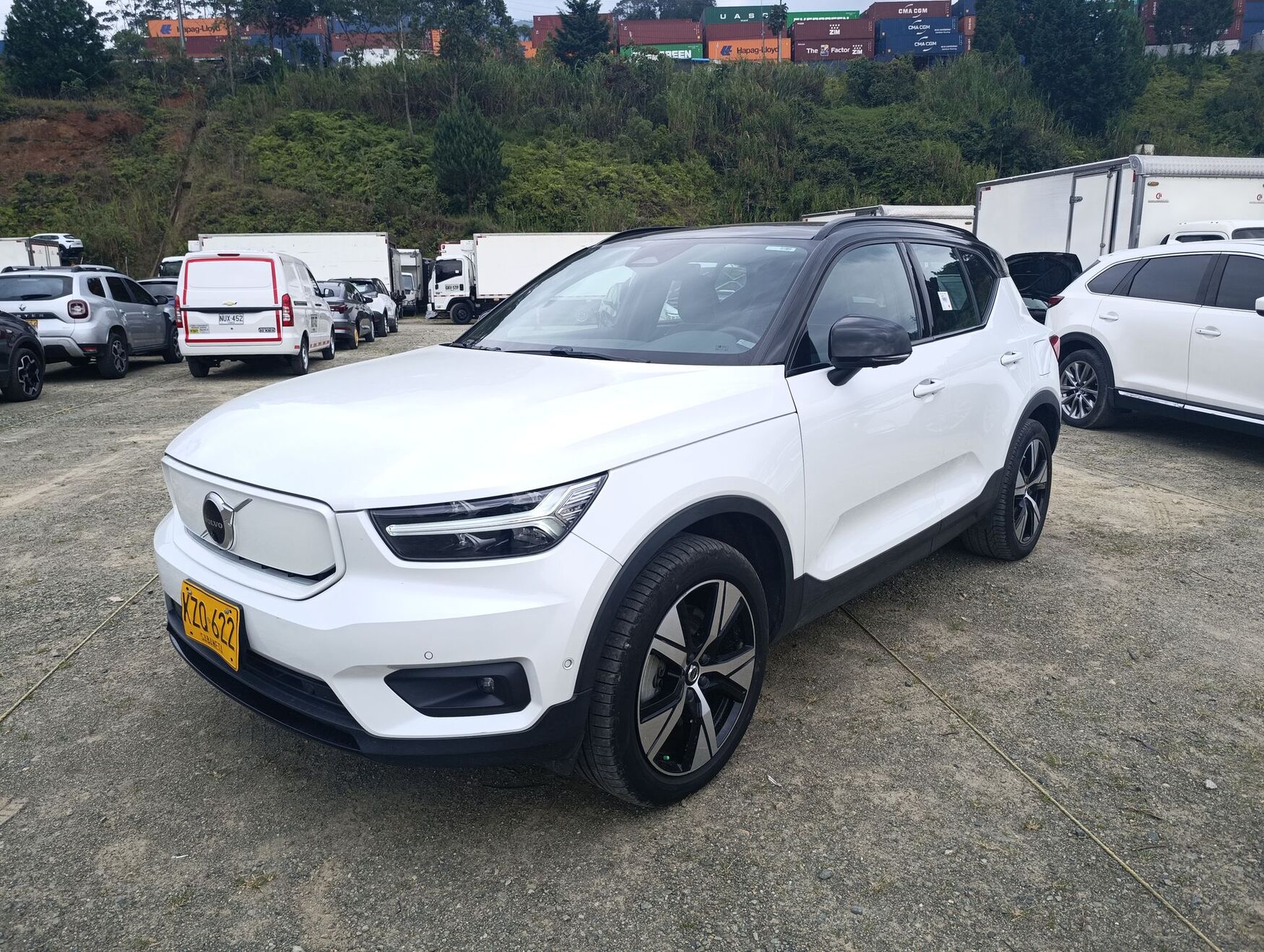 VOLVO XC40 2022
