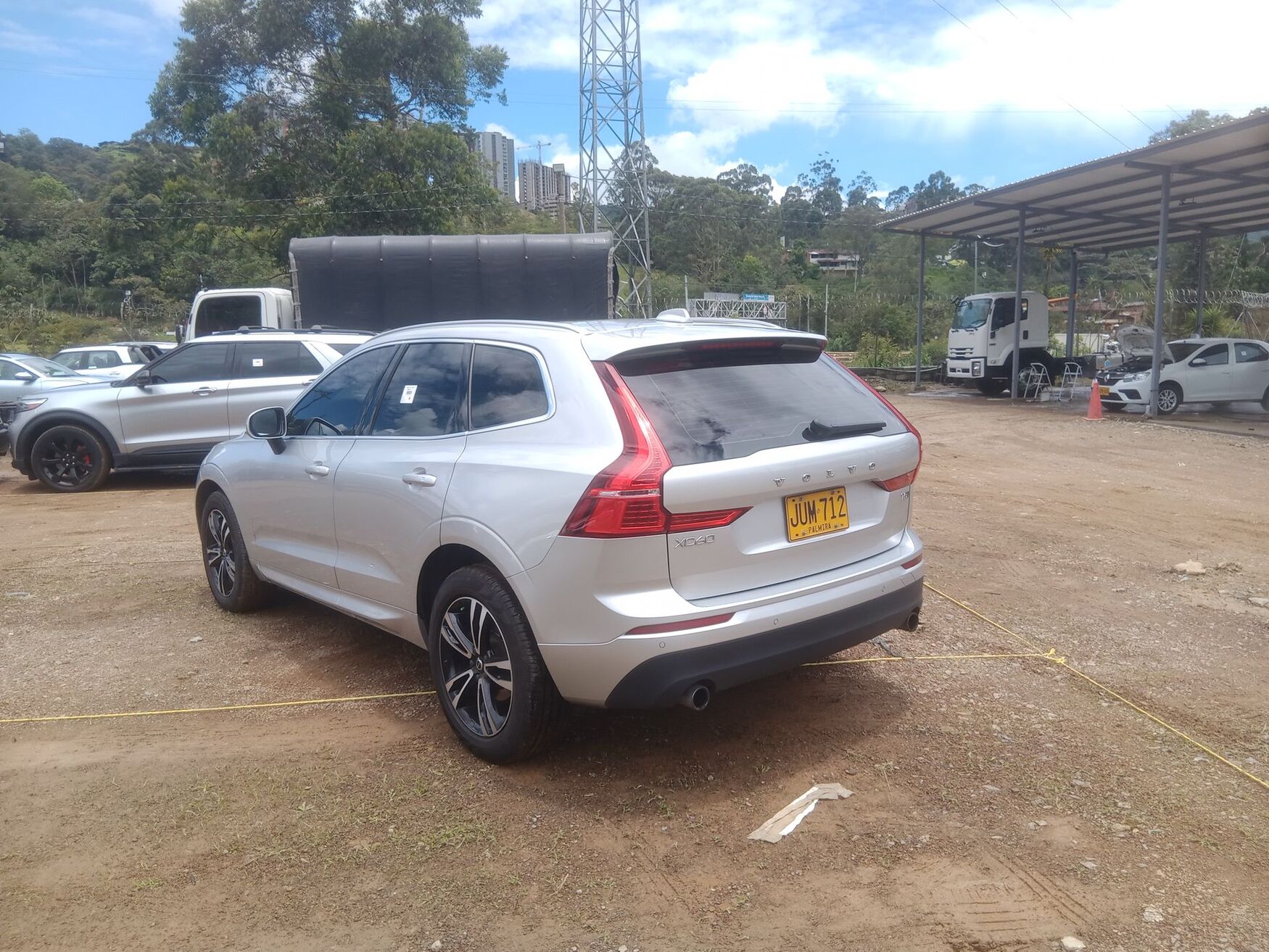 VOLVO XC60 2021