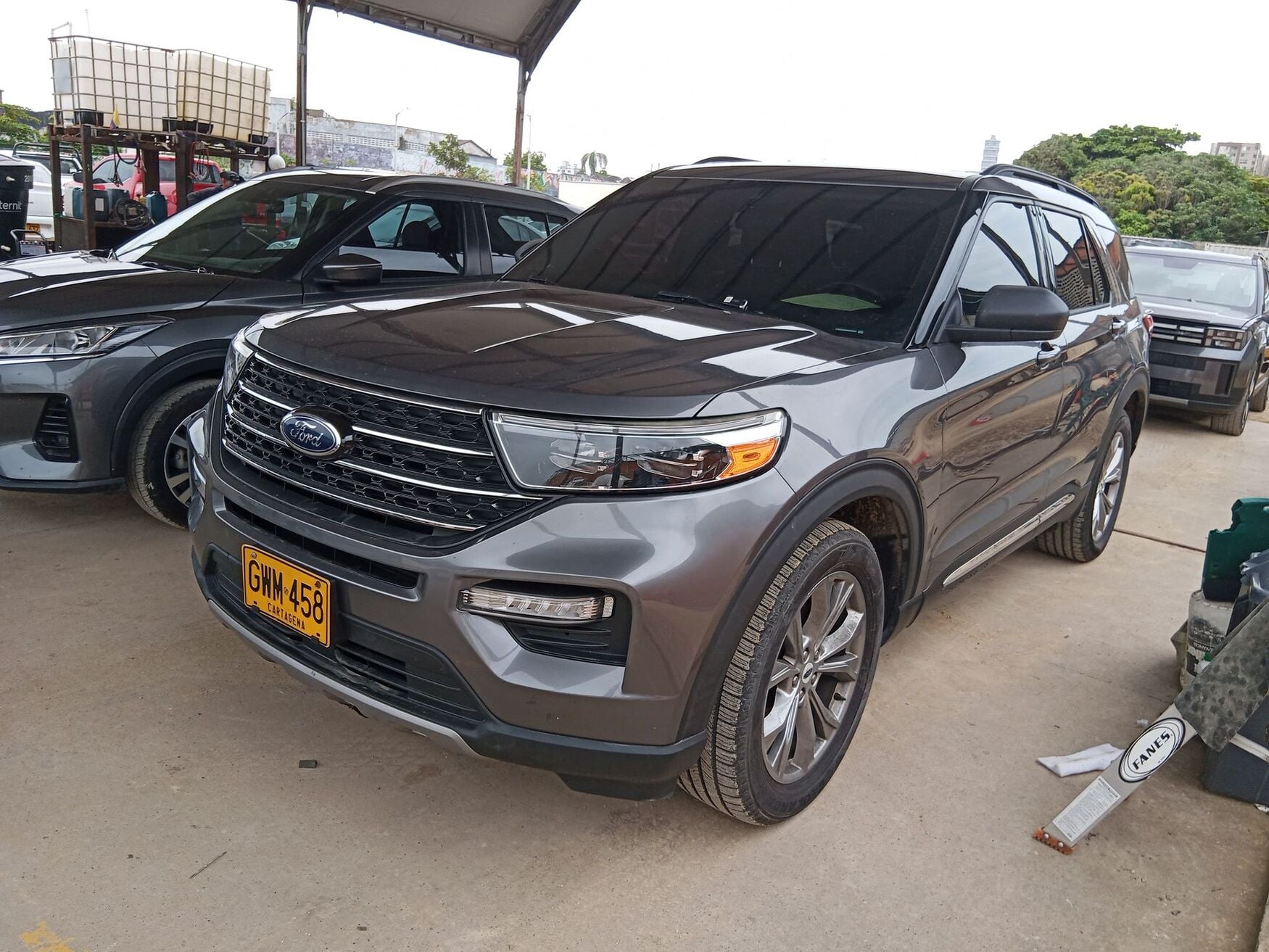 FORD EXPLORER 2021