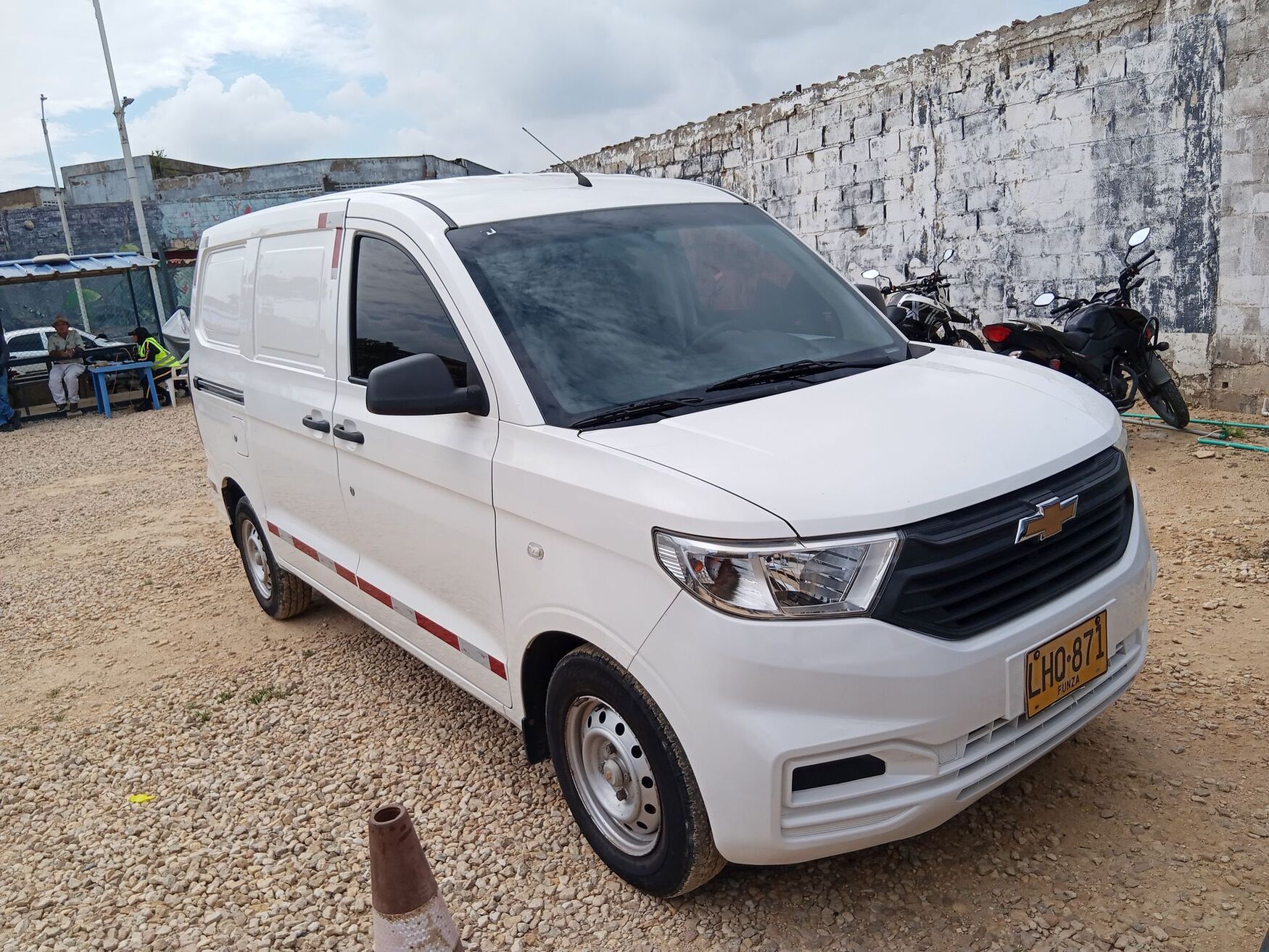 CHEVROLET N400 2022