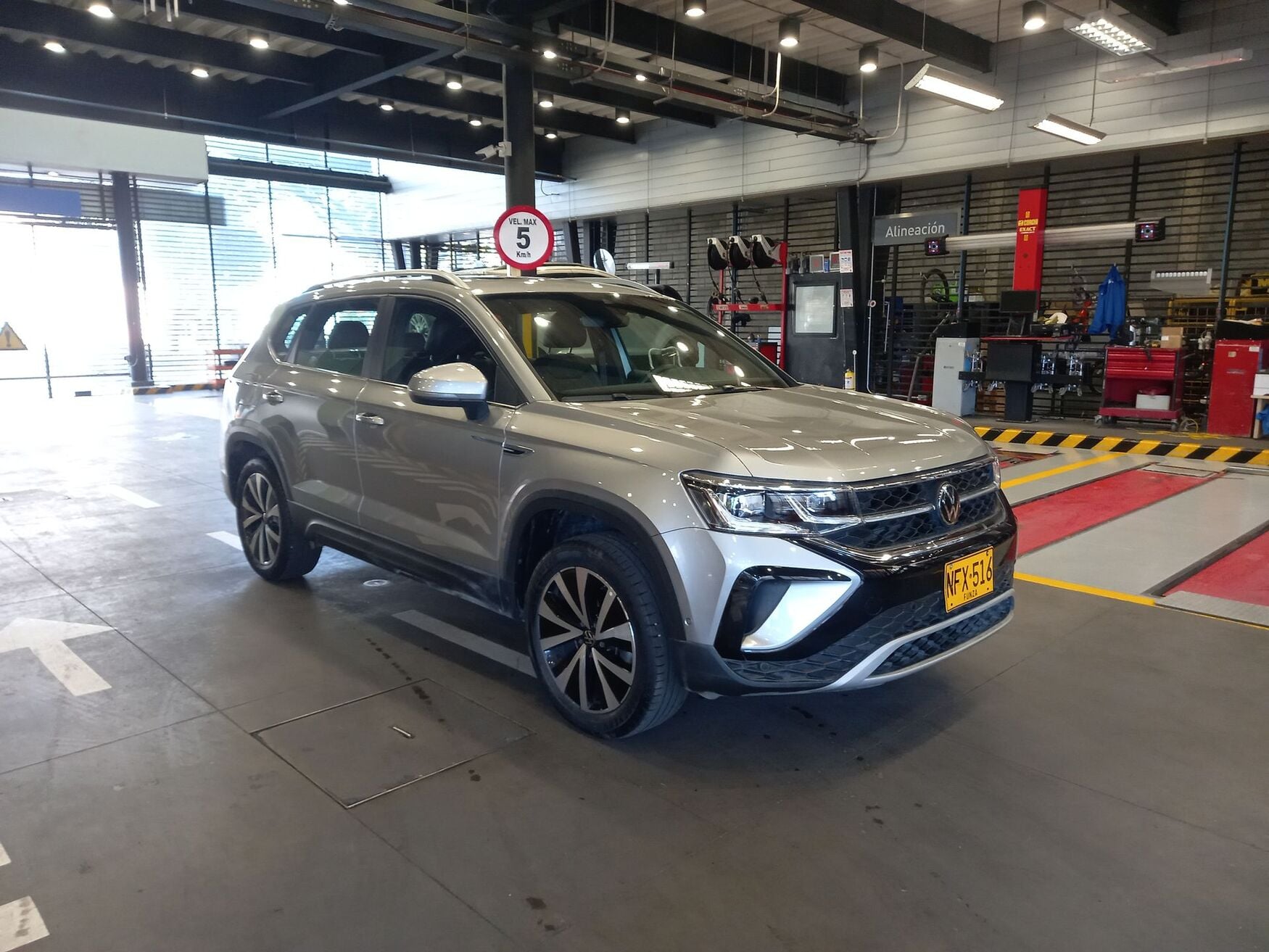 VOLKSWAGEN TAOS 2023