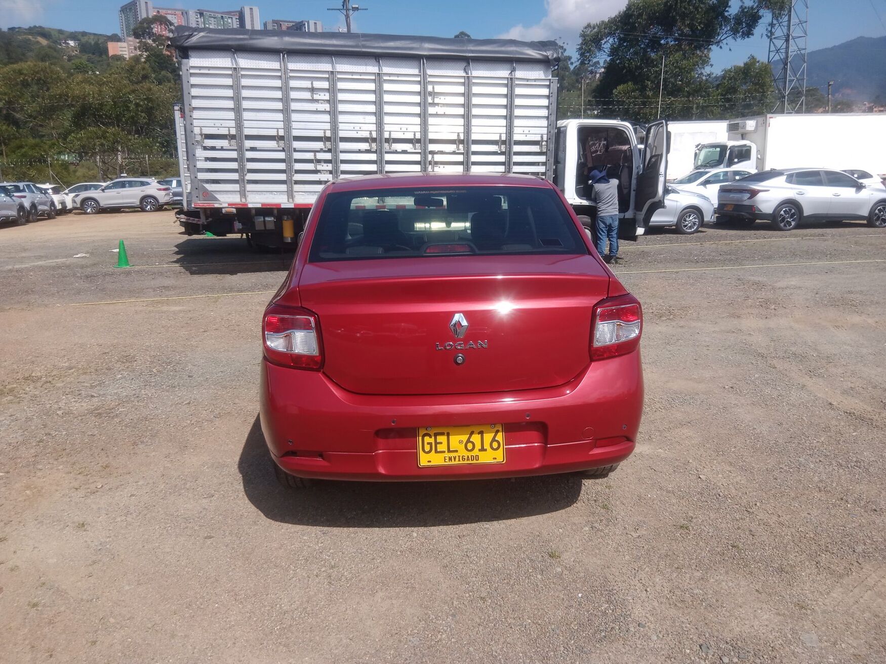 RENAULT LOGAN 2019