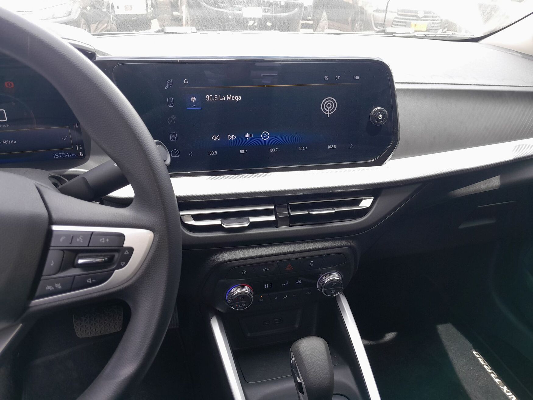 CHEVROLET ONIX 2026