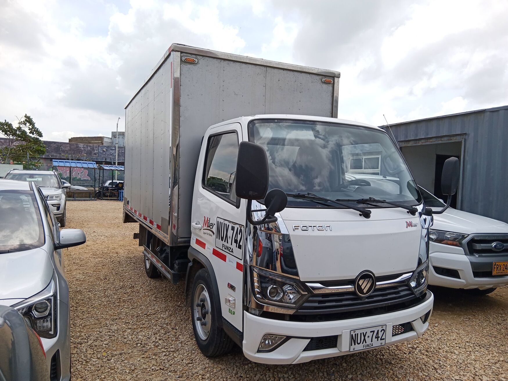 FOTON FHR 2025