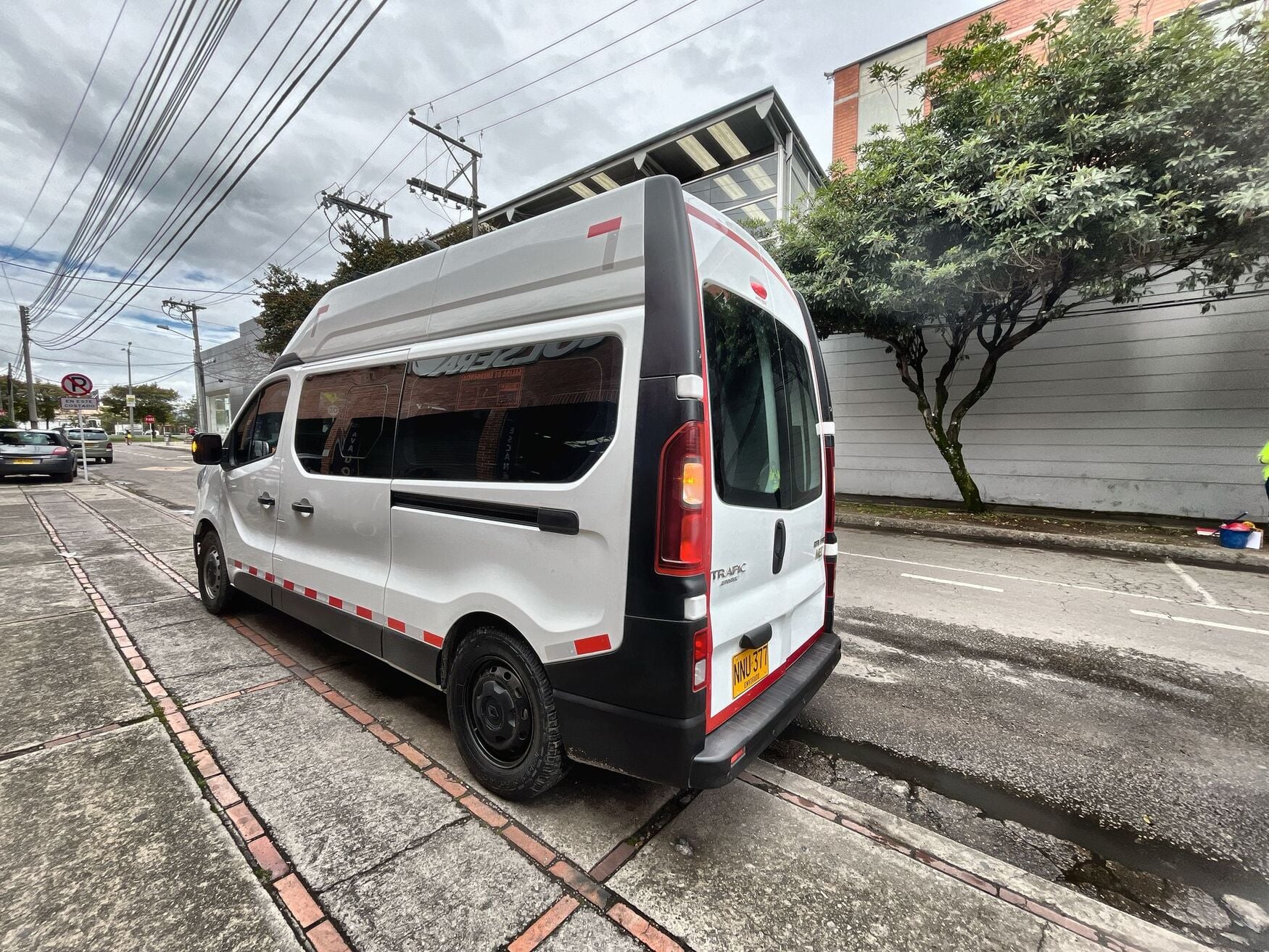 RENAULT TRAFIC 2024