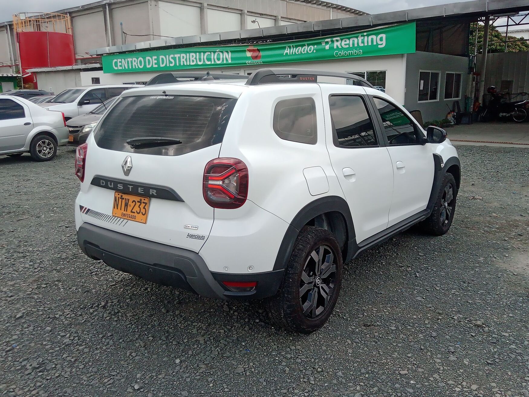 RENAULT DUSTER 2025