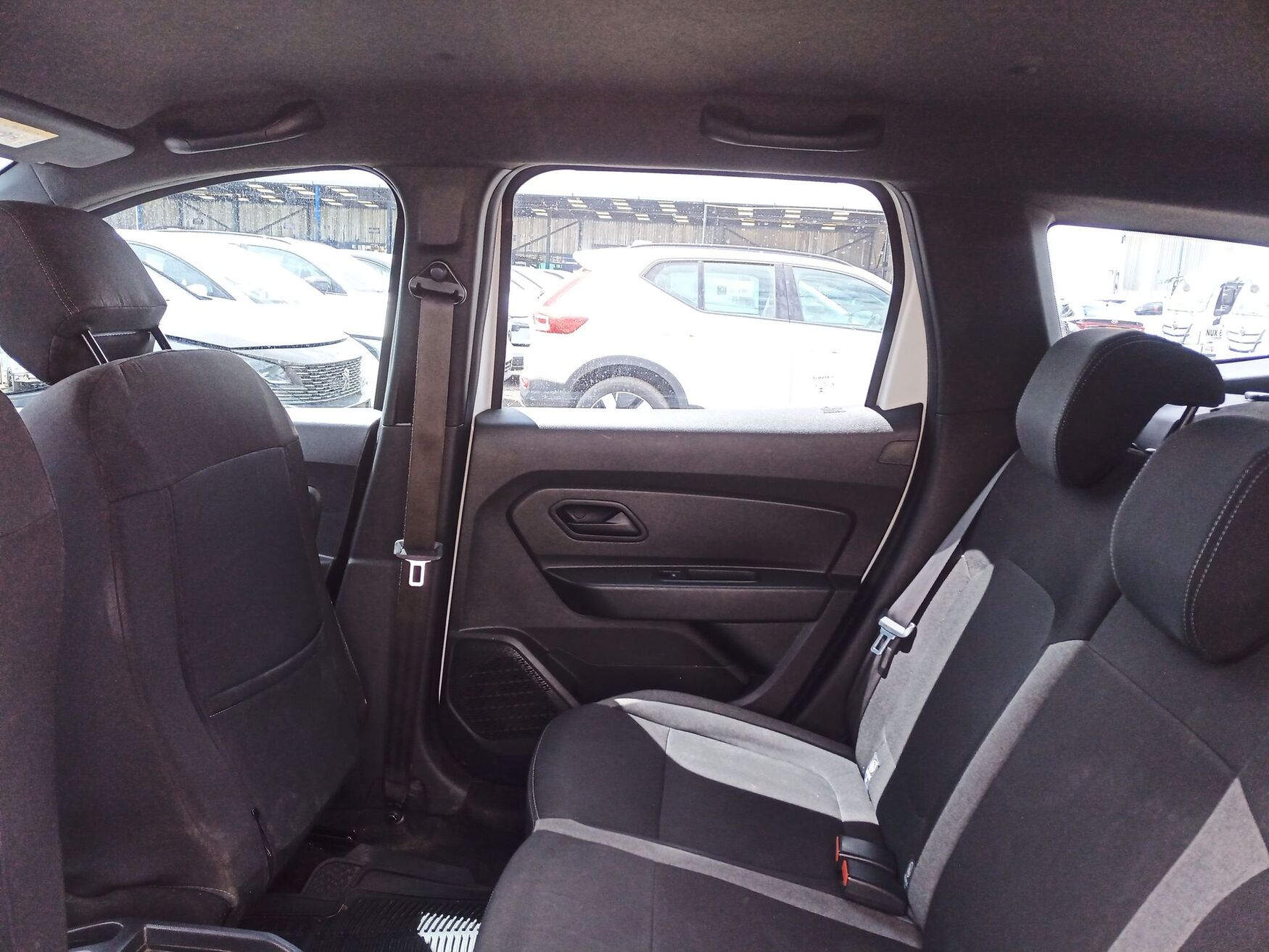 RENAULT DUSTER 2023