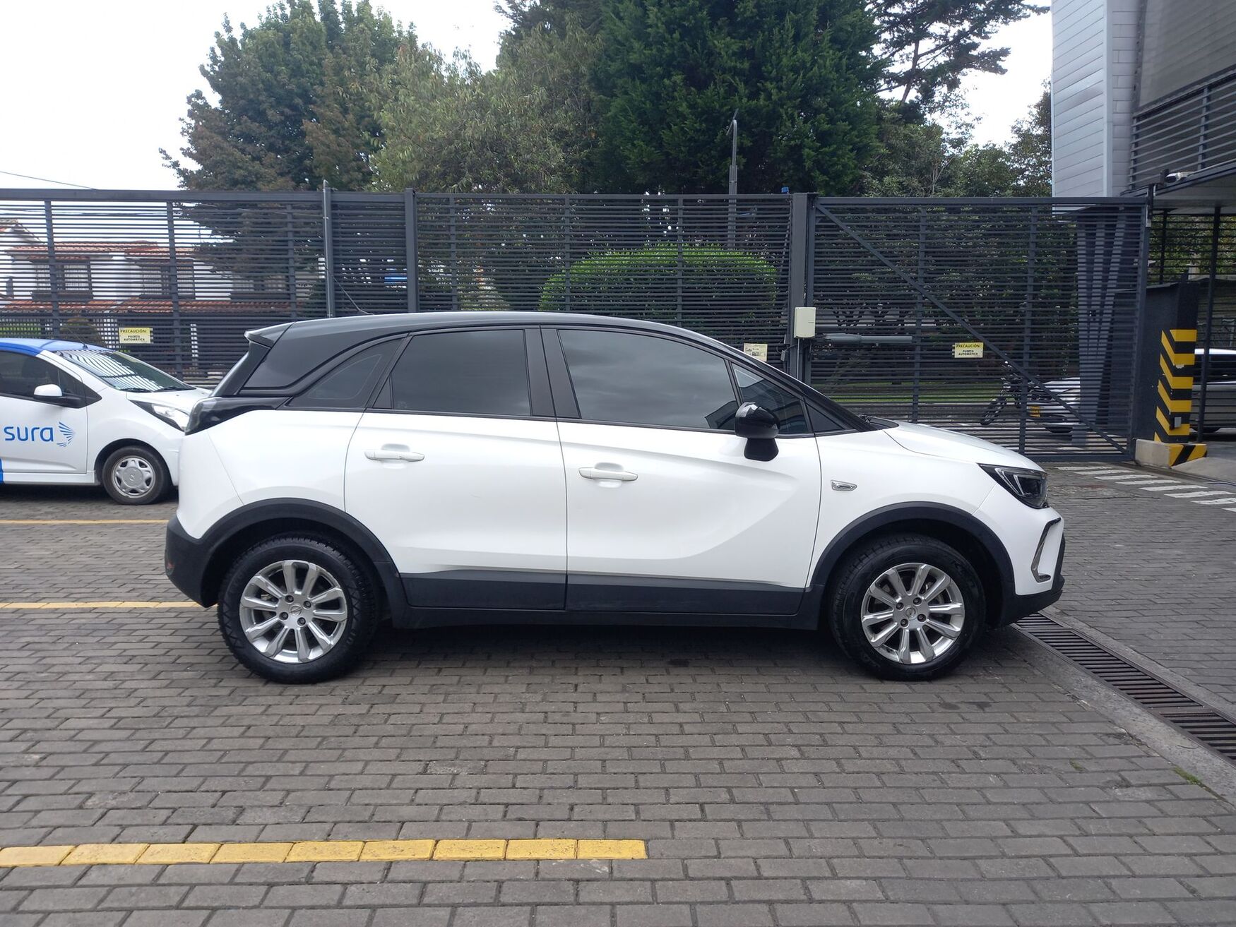 OPEL CROSSLAND 2023