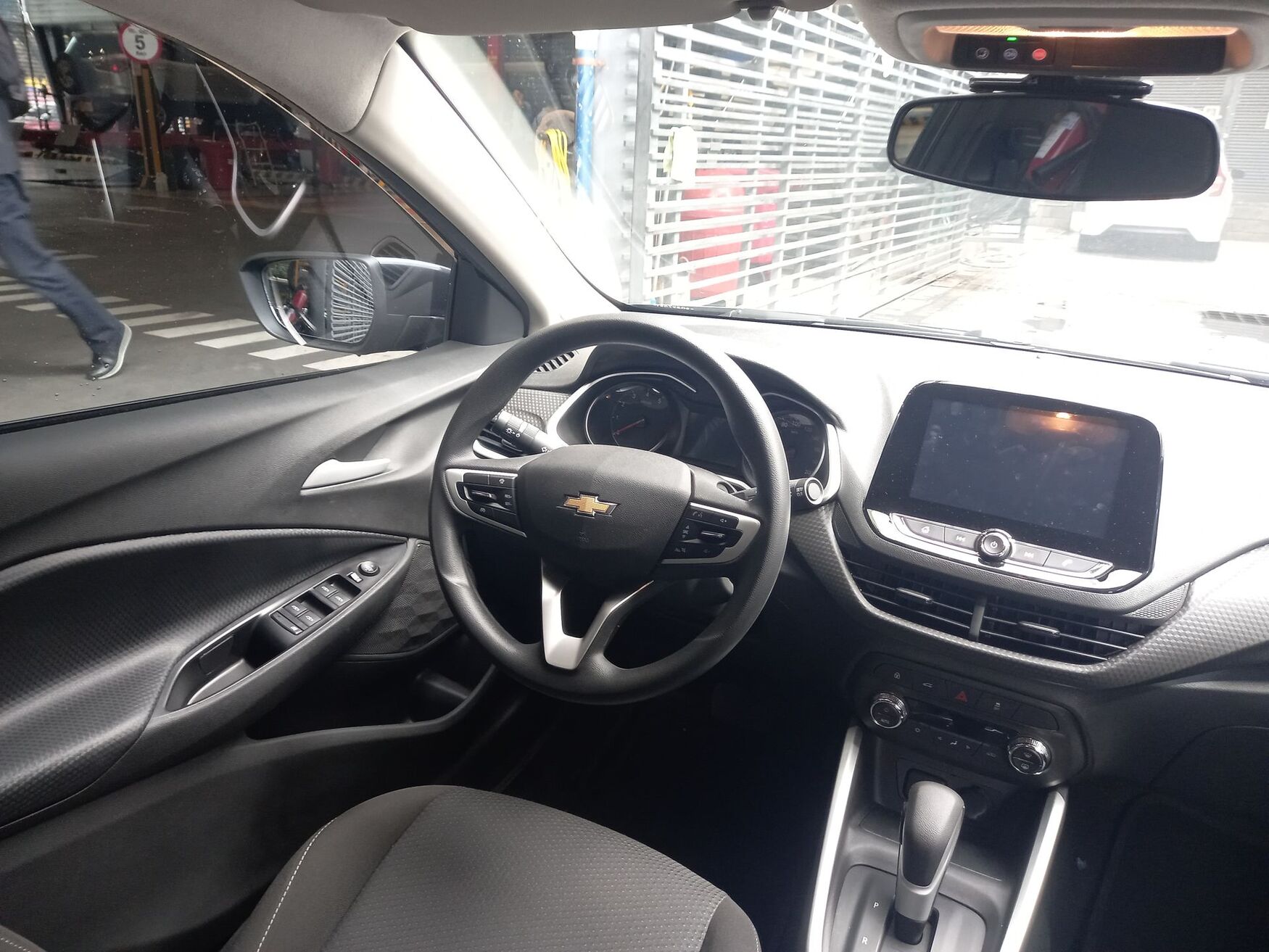 CHEVROLET ONIX 2025