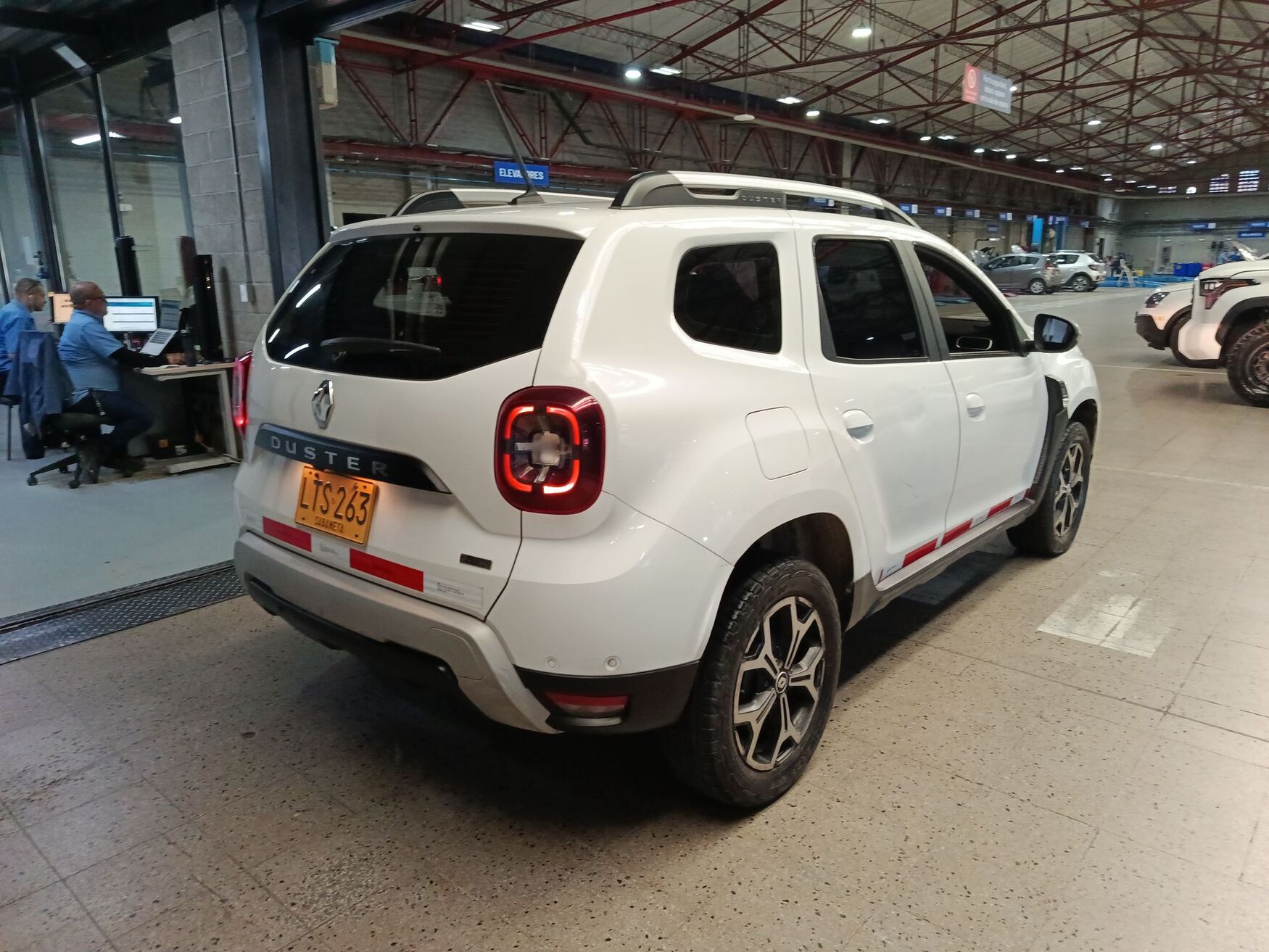 RENAULT DUSTER 2024
