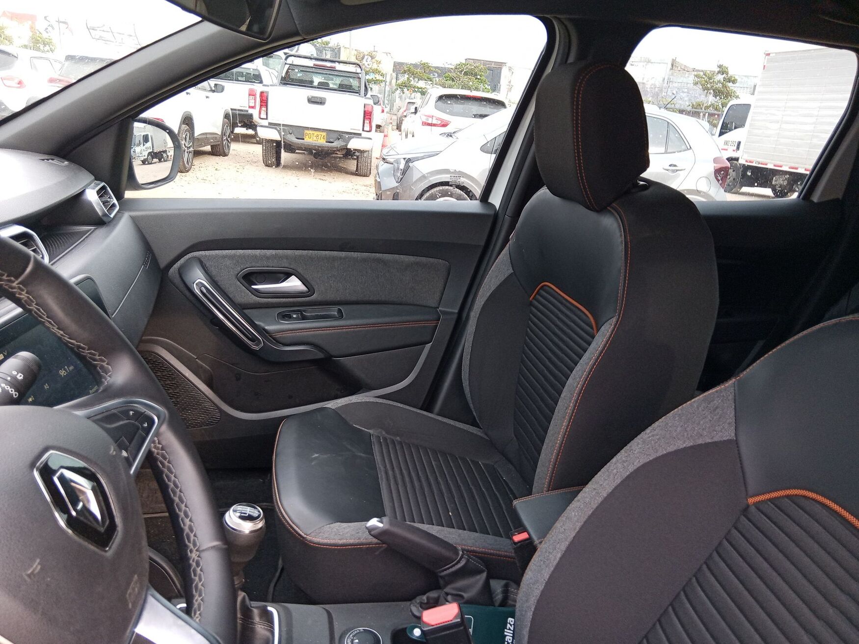 RENAULT DUSTER 2026