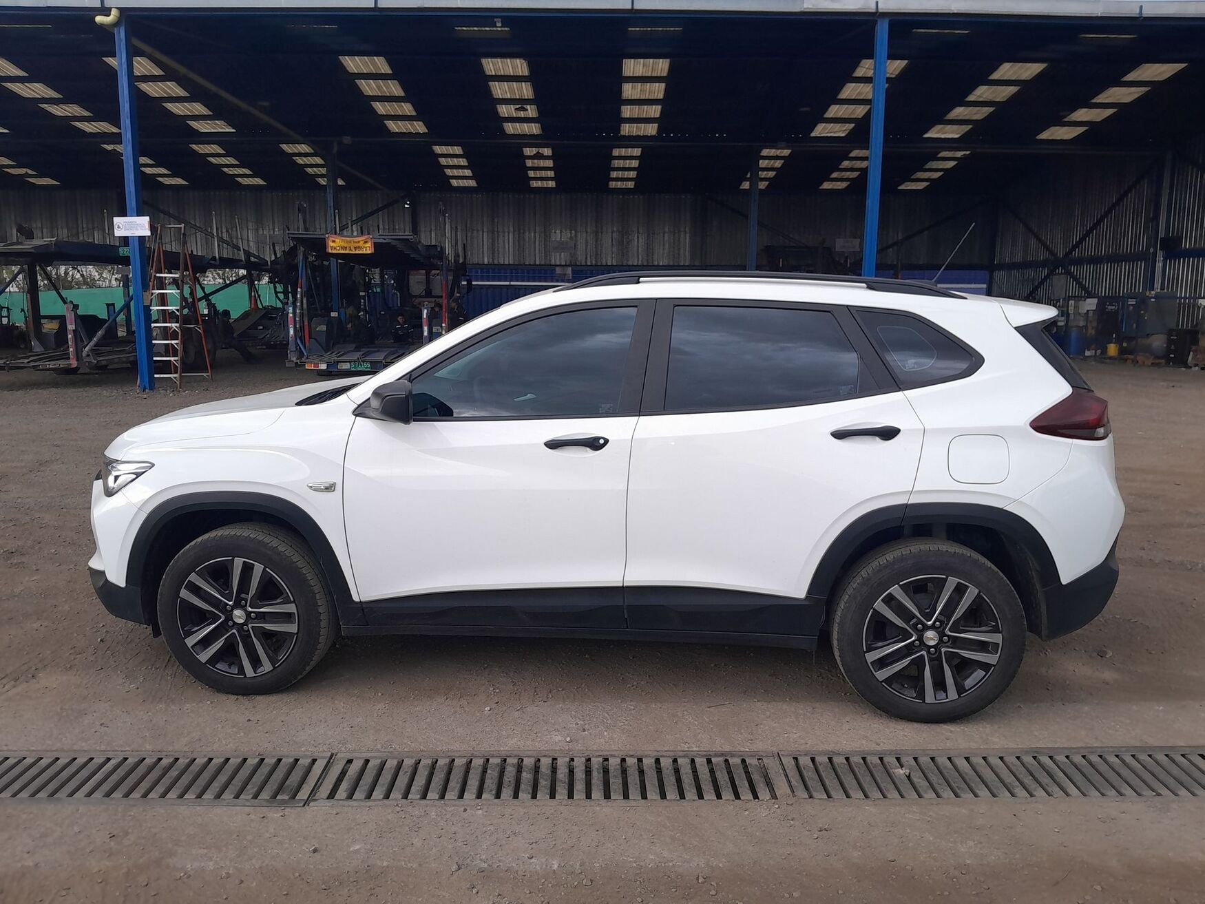 CHEVROLET TRACKER 2025