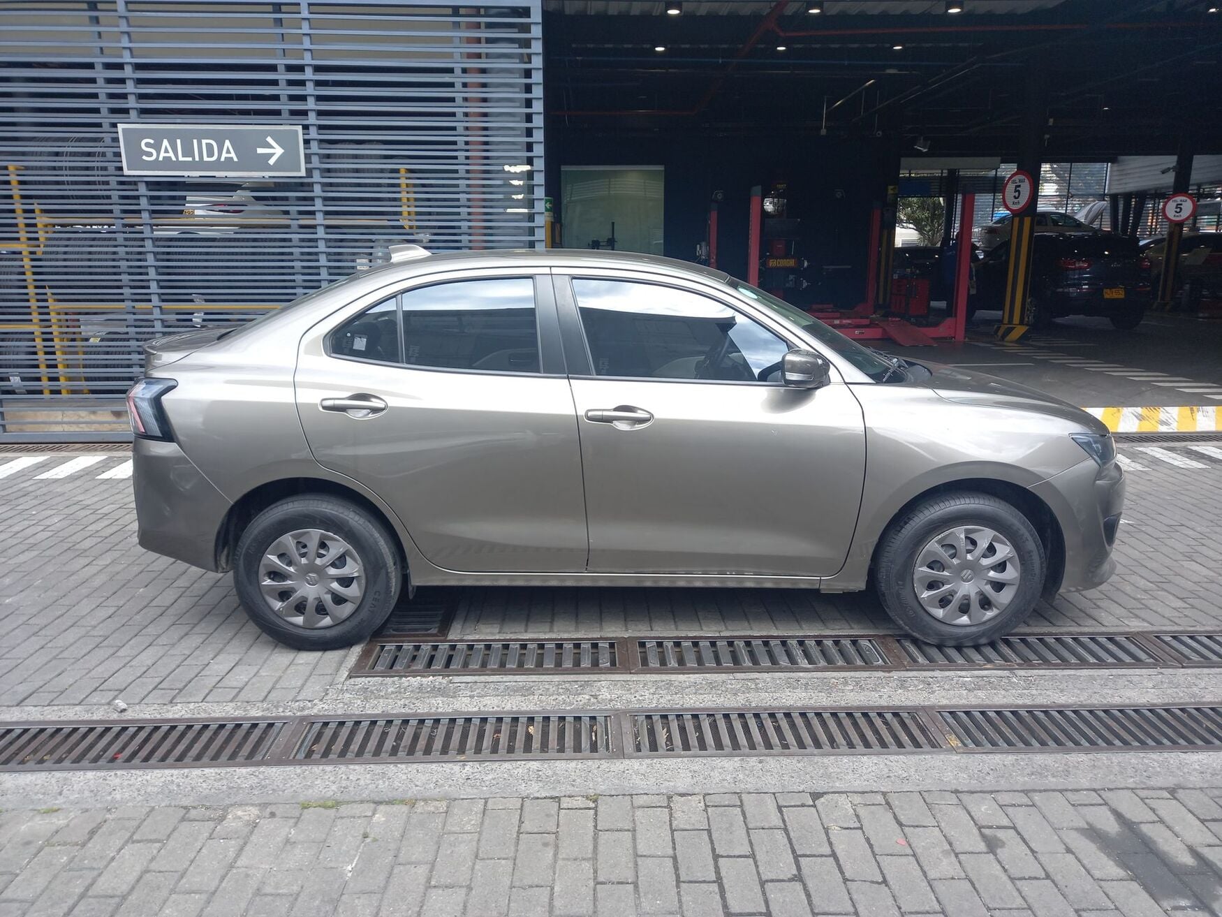 SUZUKI DZIRE 2026