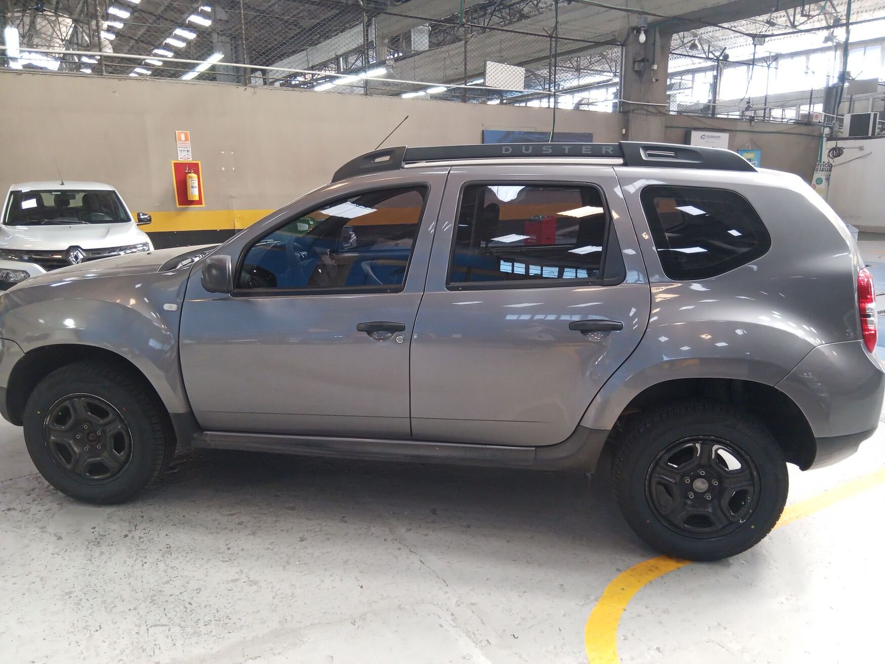 RENAULT DUSTER 2020
