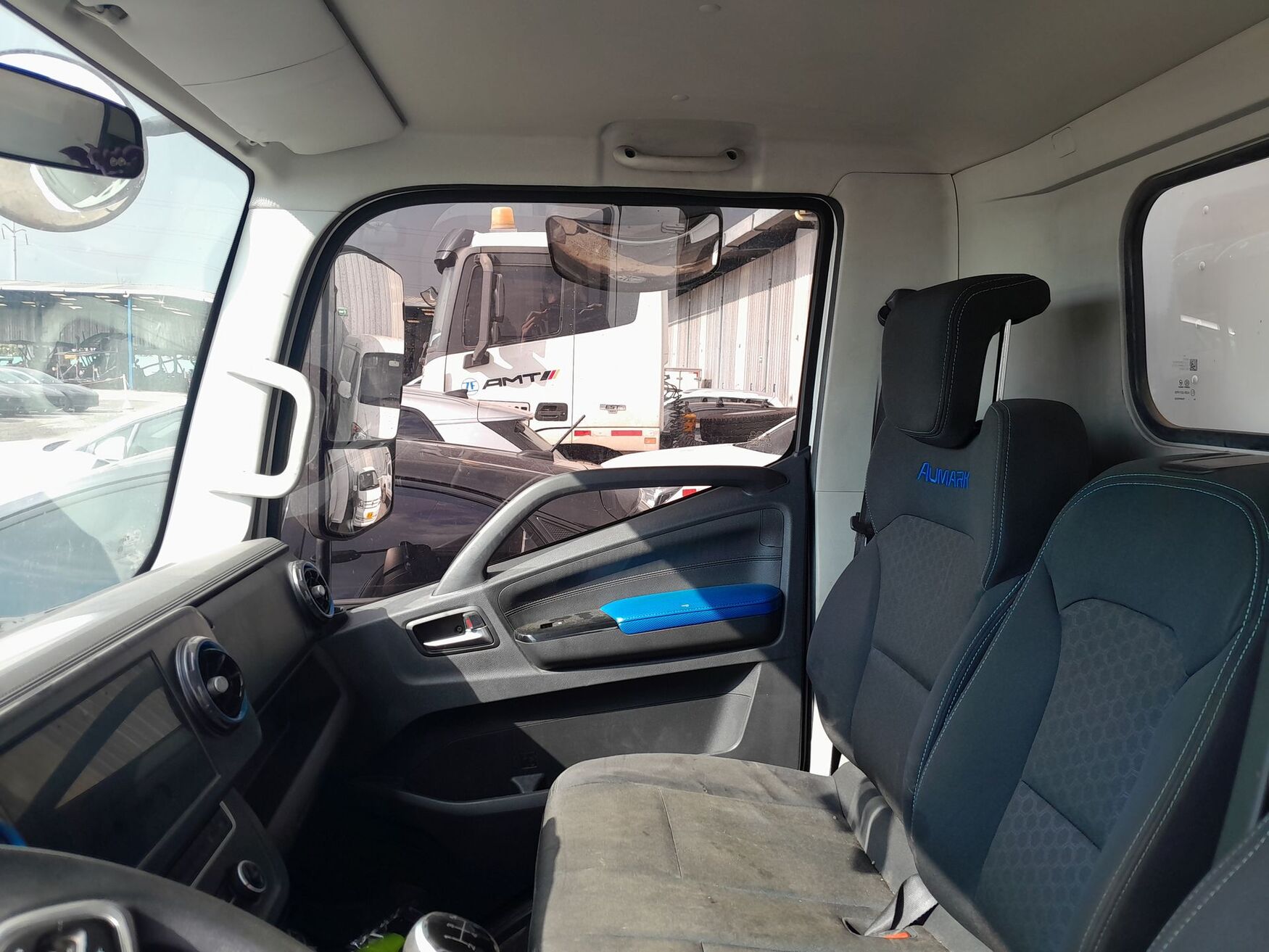 FOTON FKR CUMMINS 2025