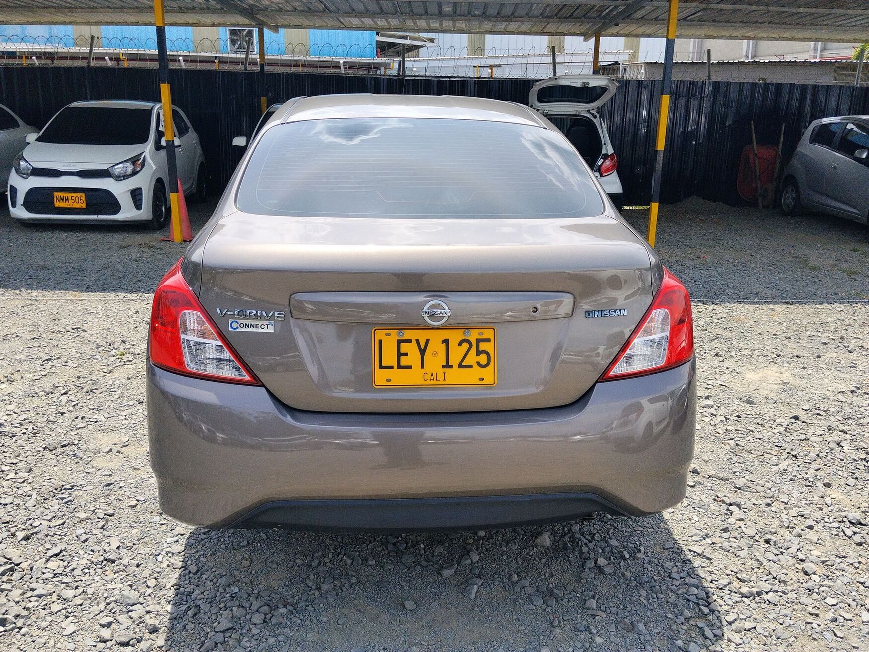 NISSAN V-DRIVE 2023