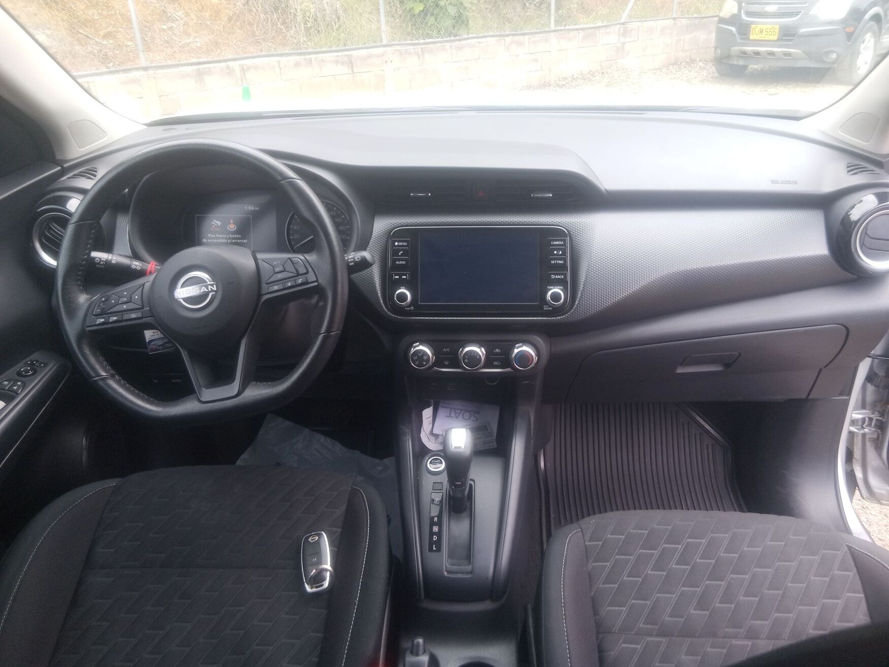 NISSAN KICKS 2026