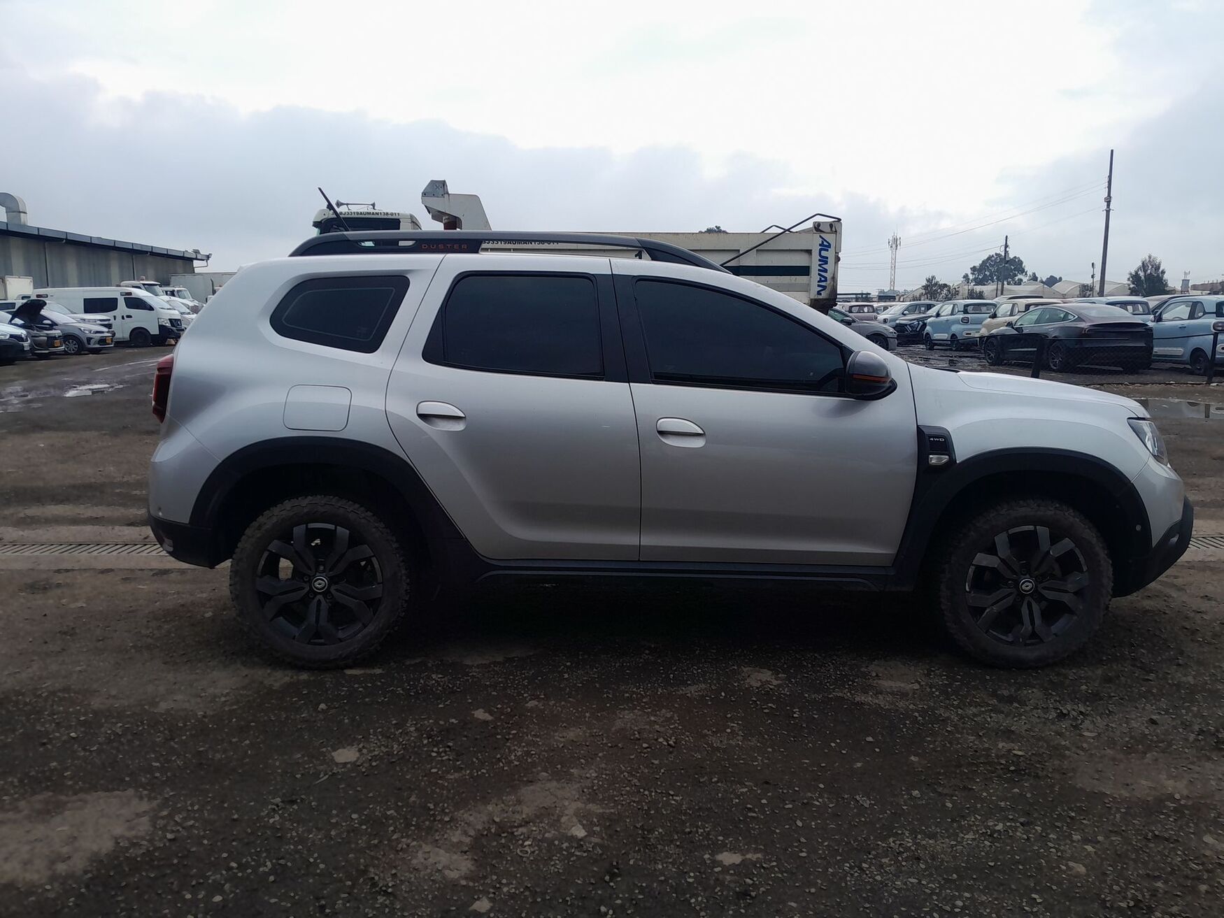 RENAULT DUSTER 2025