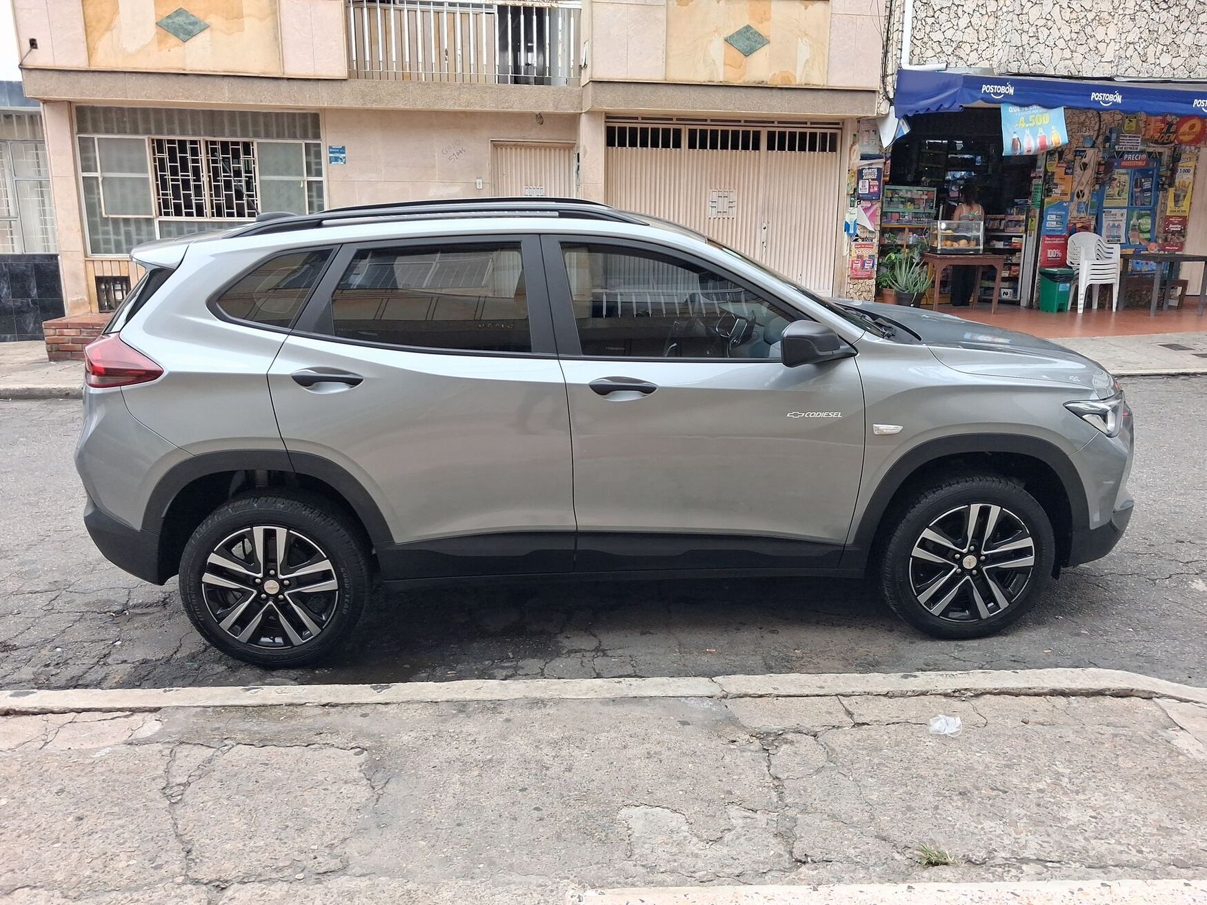 CHEVROLET TRACKER 2025