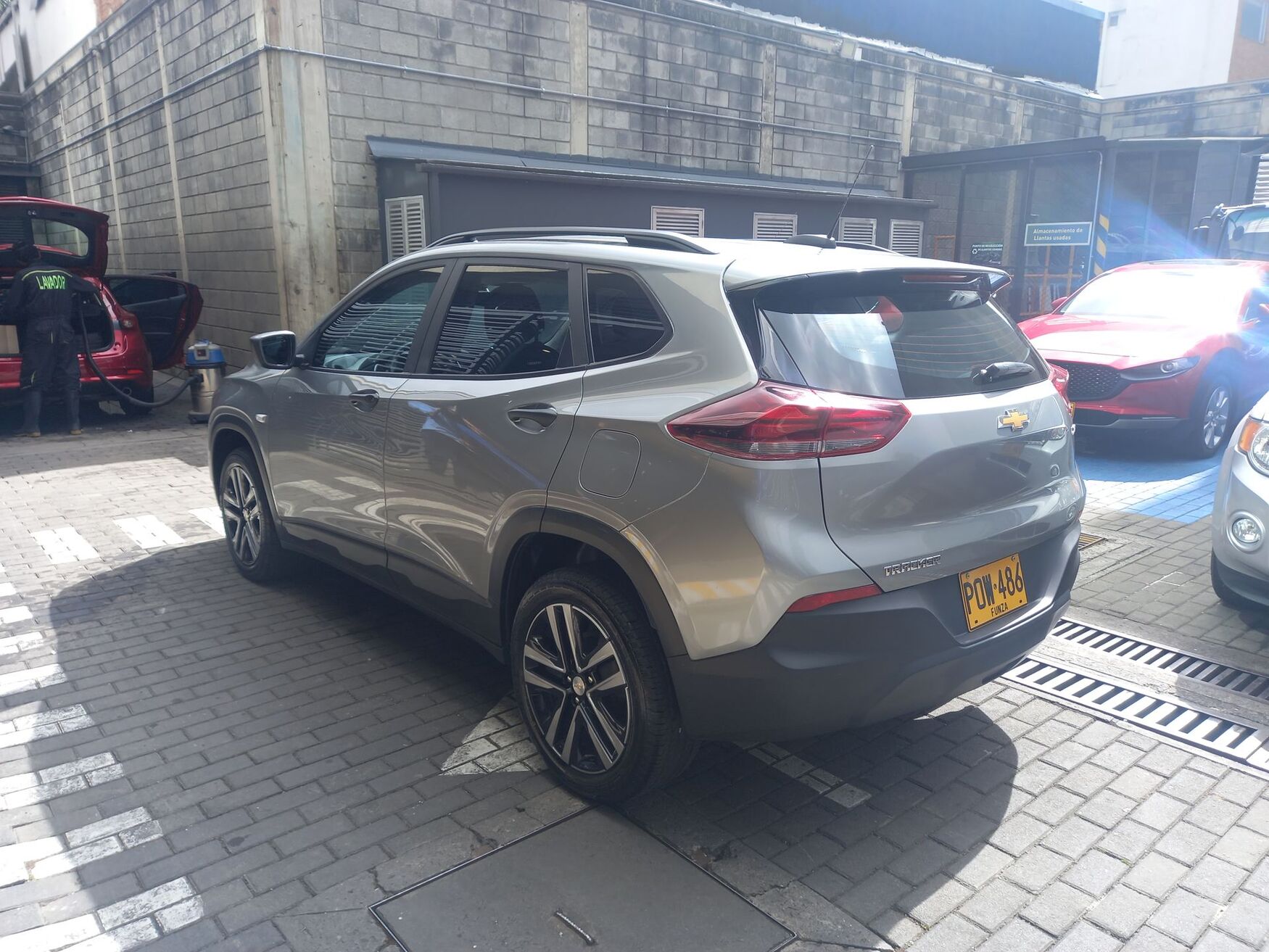 CHEVROLET TRACKER 2025