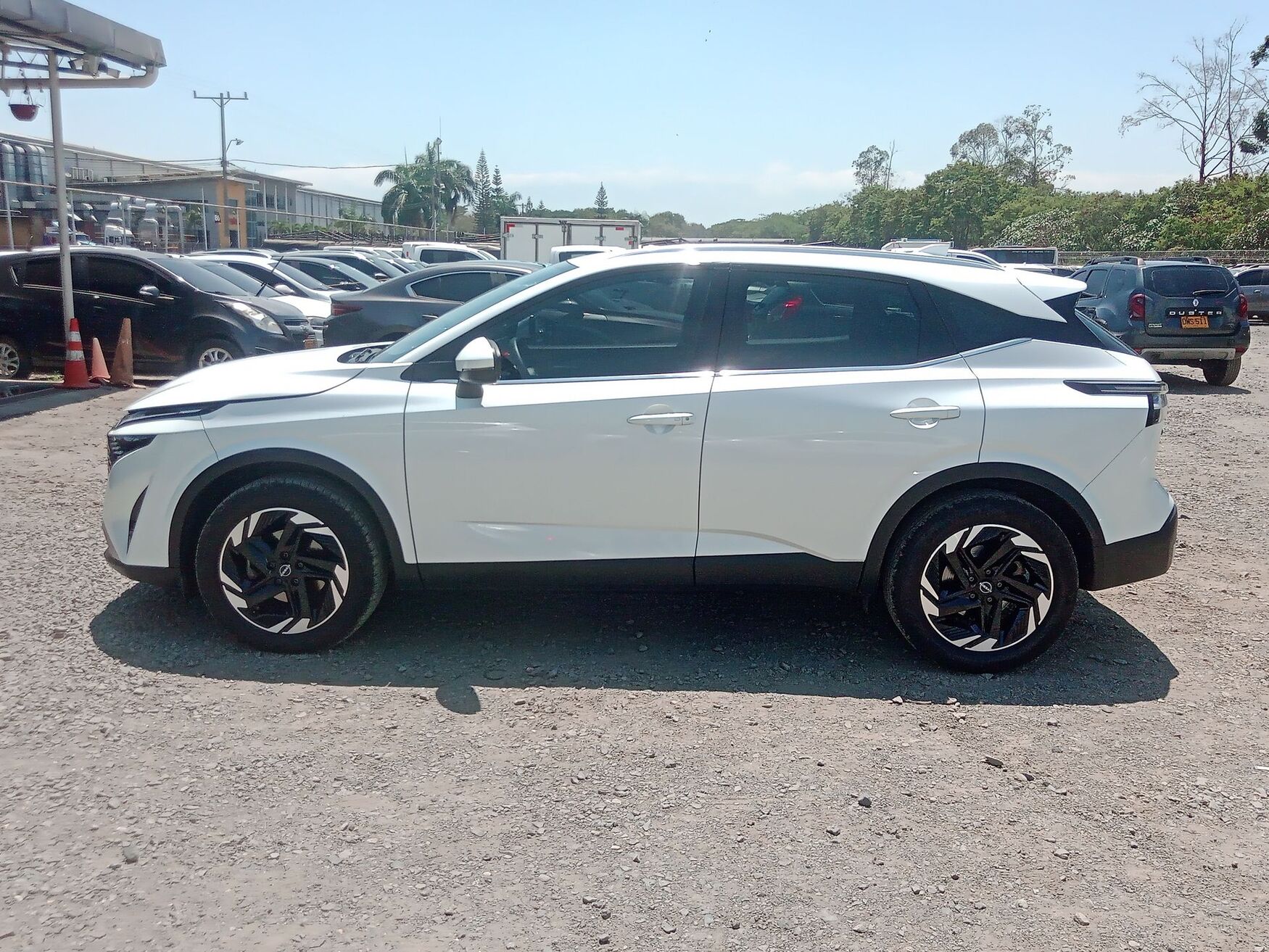 NISSAN QASHQAI 2026