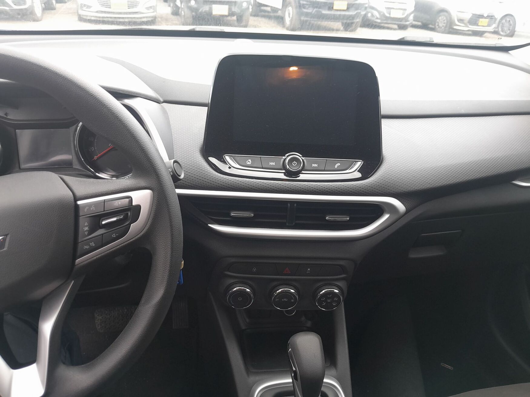 CHEVROLET TRACKER 2025