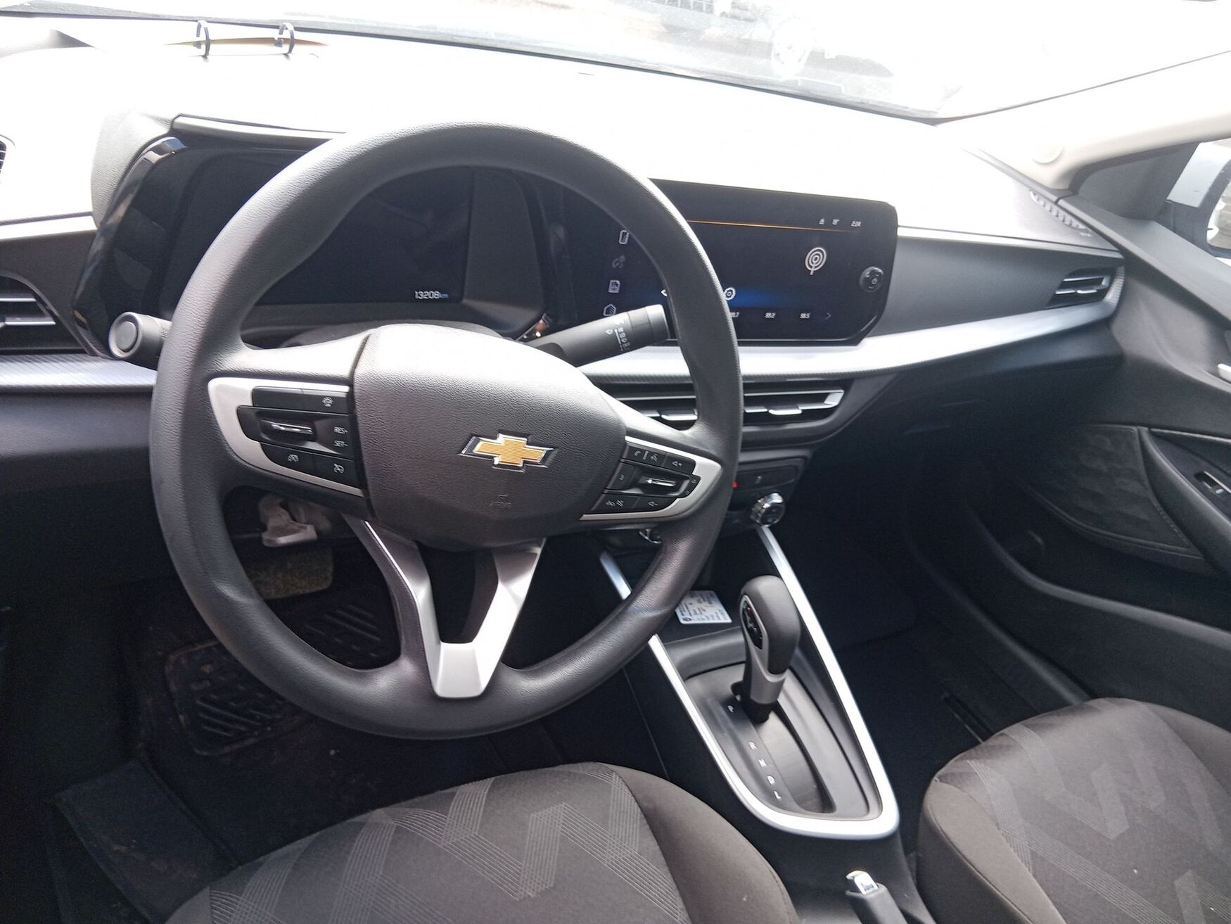 CHEVROLET ONIX 2026