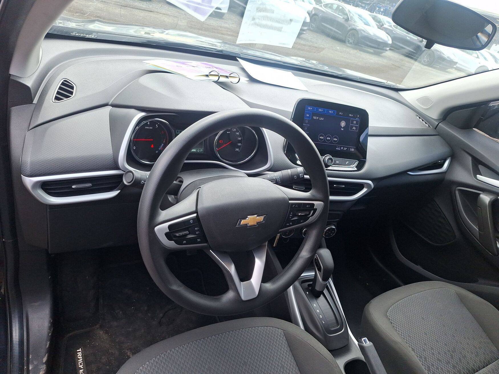 CHEVROLET TRACKER 2025