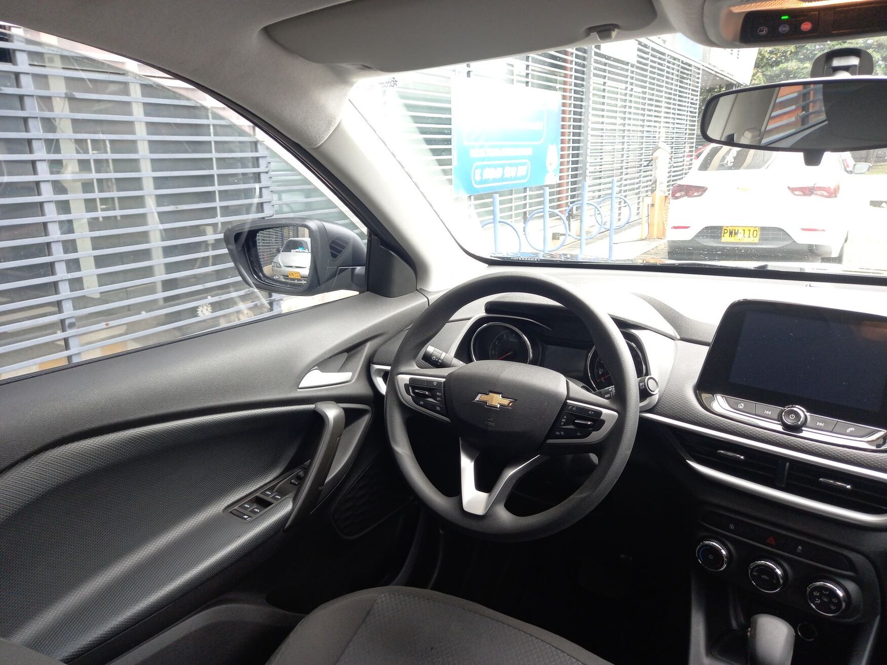 CHEVROLET TRACKER 2025